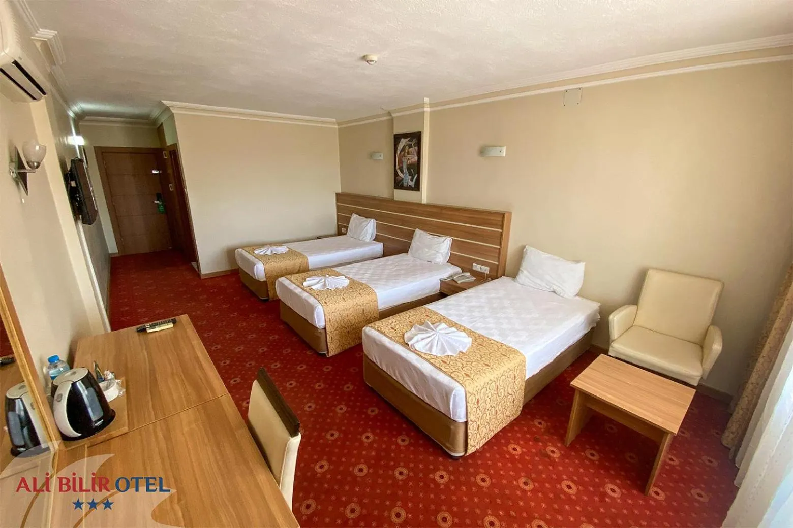 Photo of the whole room, Bed in Ali Bilir Otel