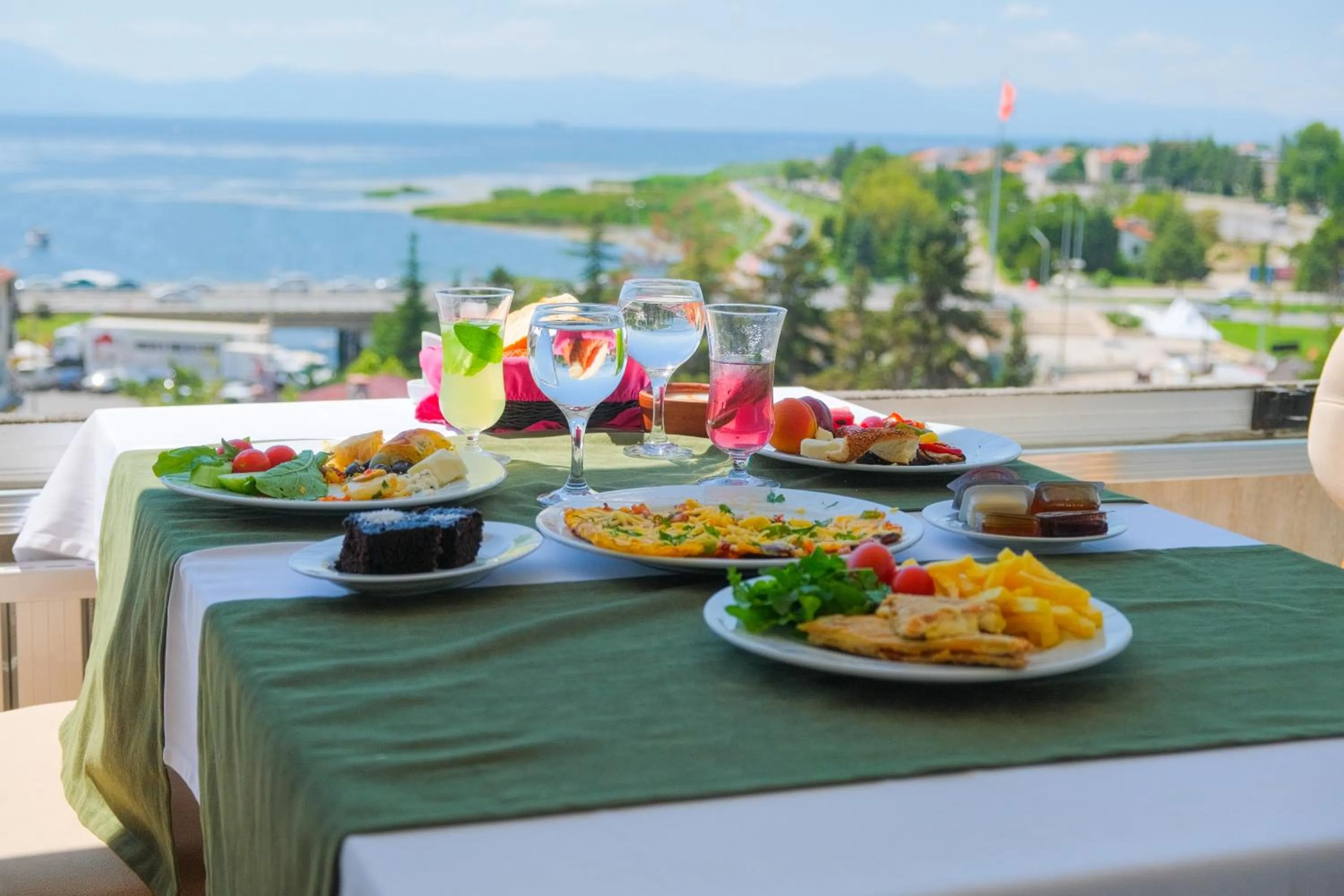 Buffet breakfast in Ali Bilir Otel