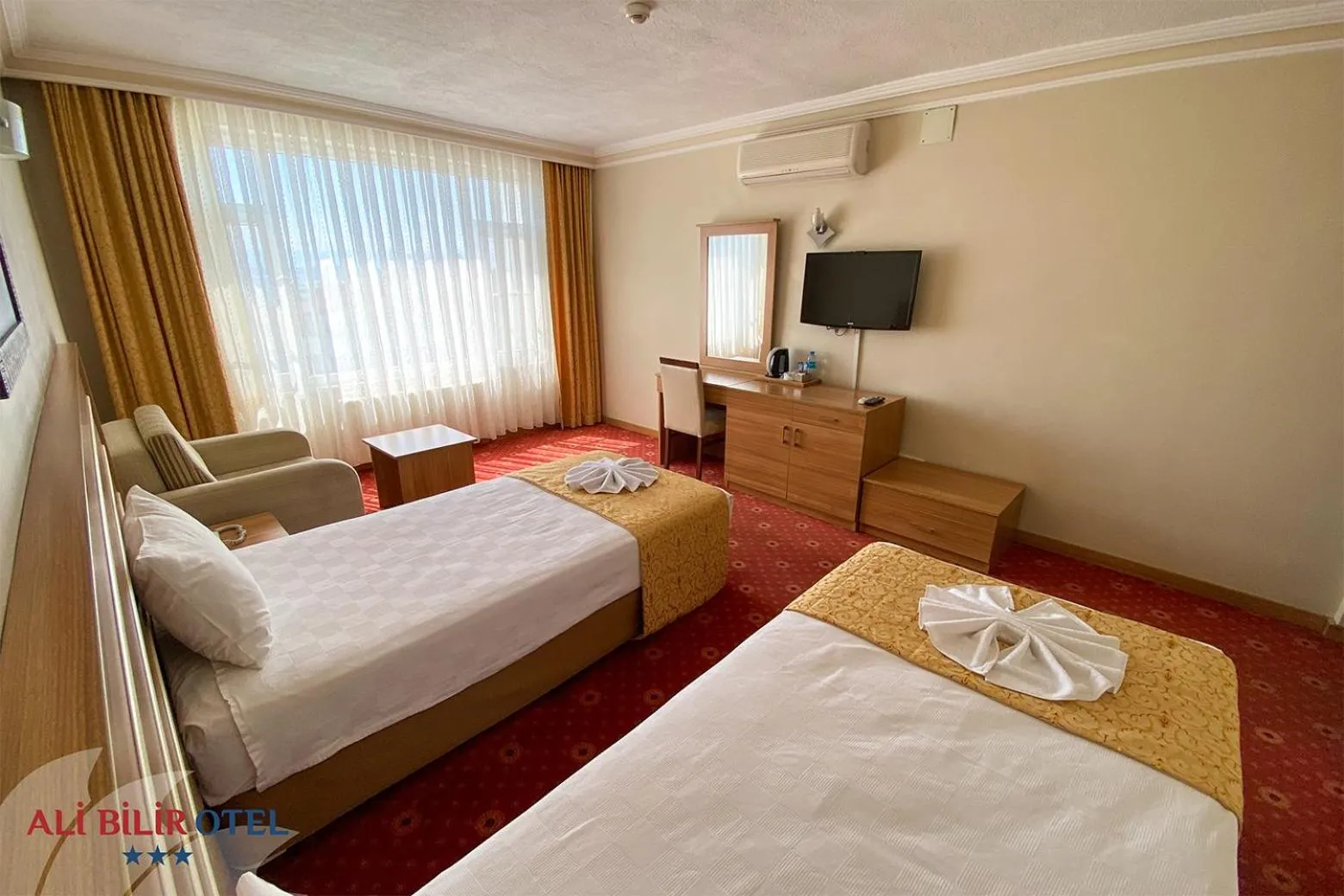 Photo of the whole room, Bed in Ali Bilir Otel