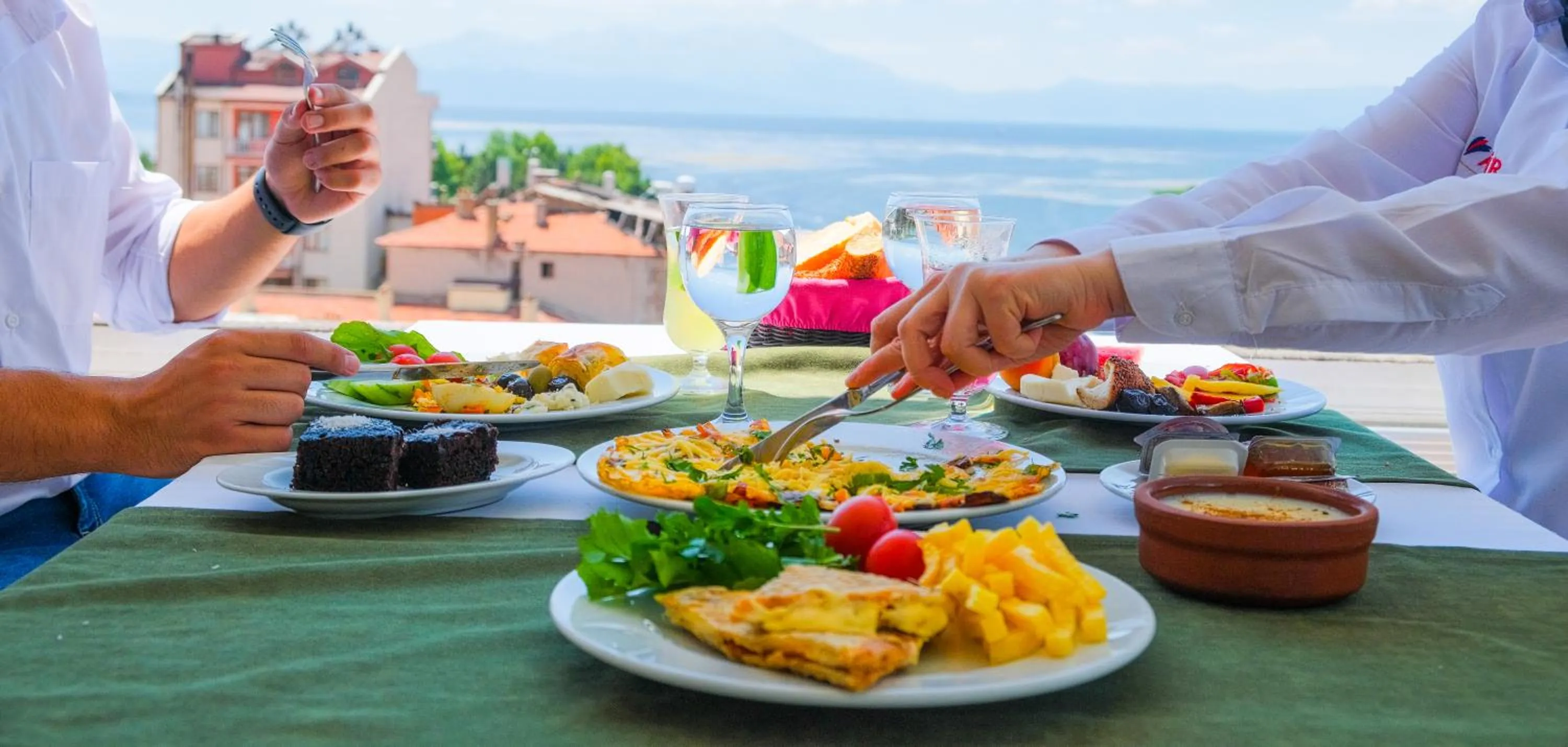 Buffet breakfast in Ali Bilir Otel