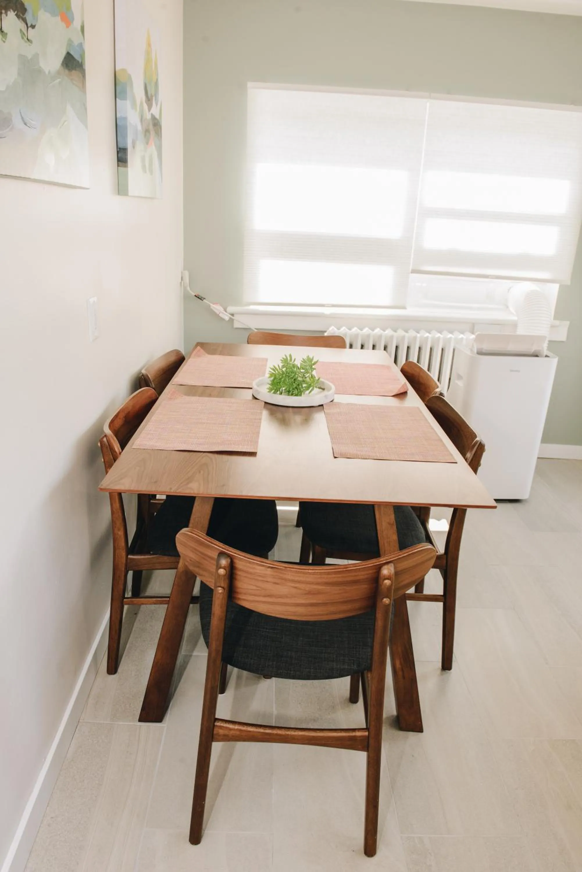 JstLikeHome - Old Town