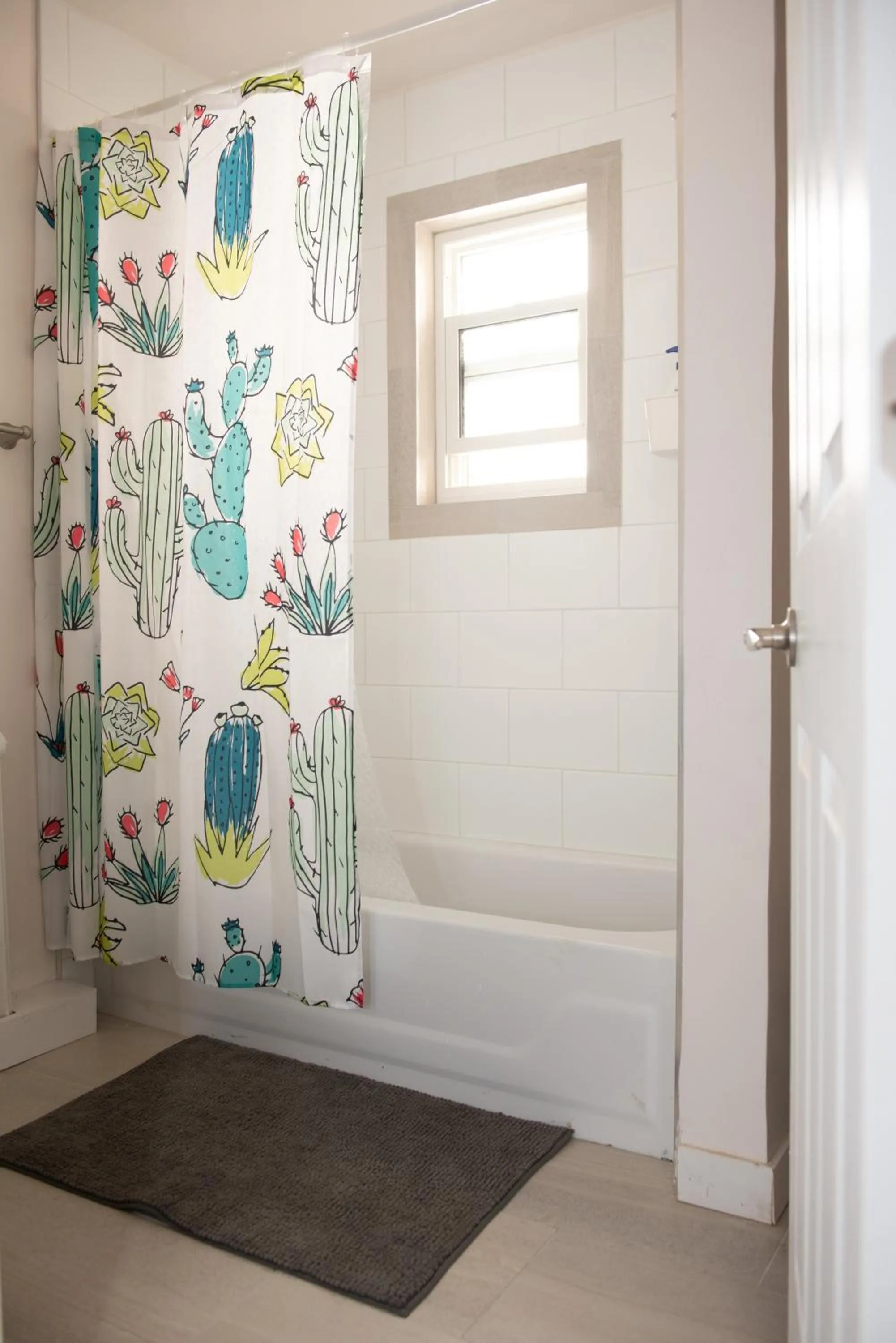 JstLikeHome - Old Town