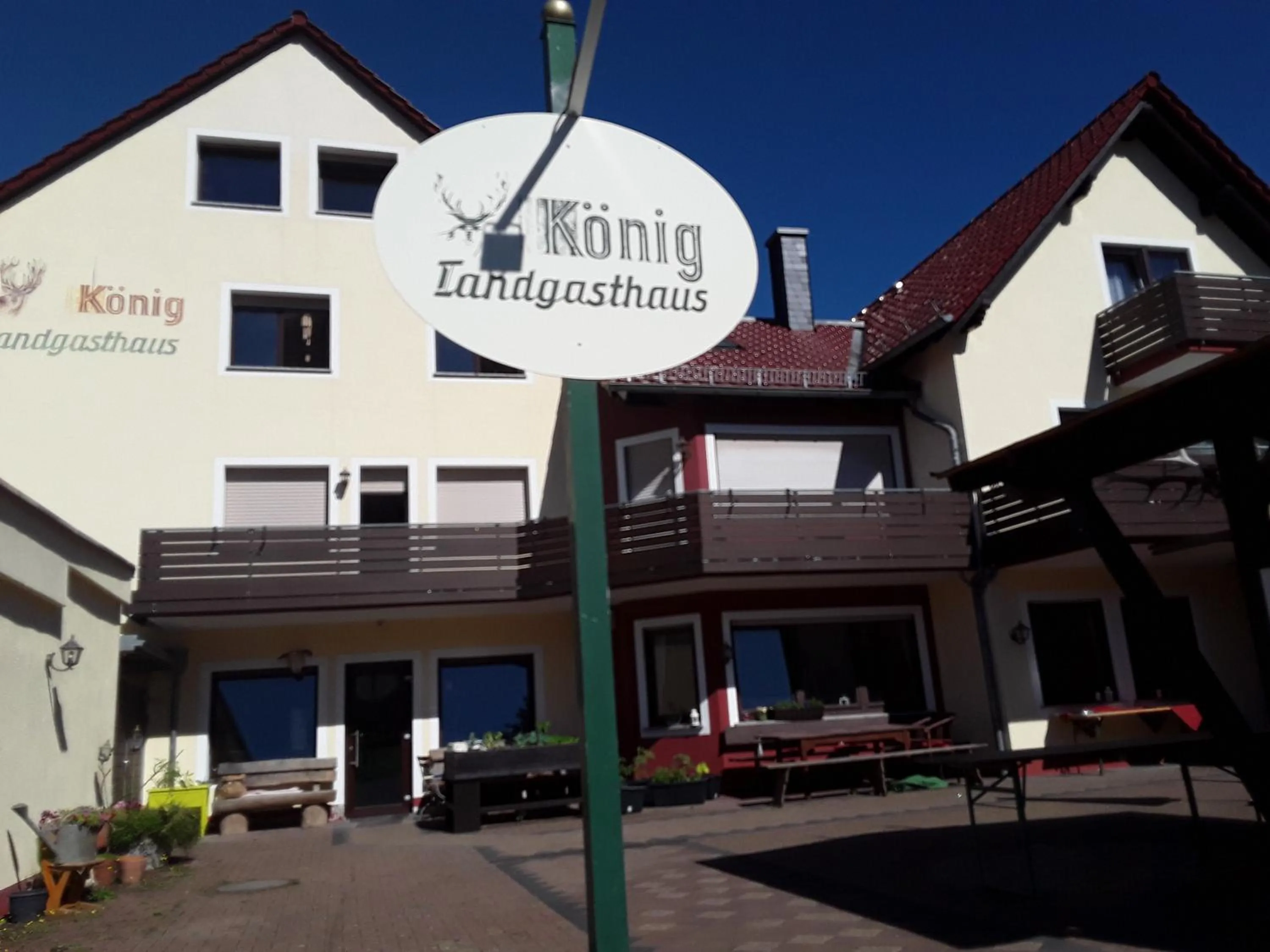 Facade/entrance in Landgasthaus Konig