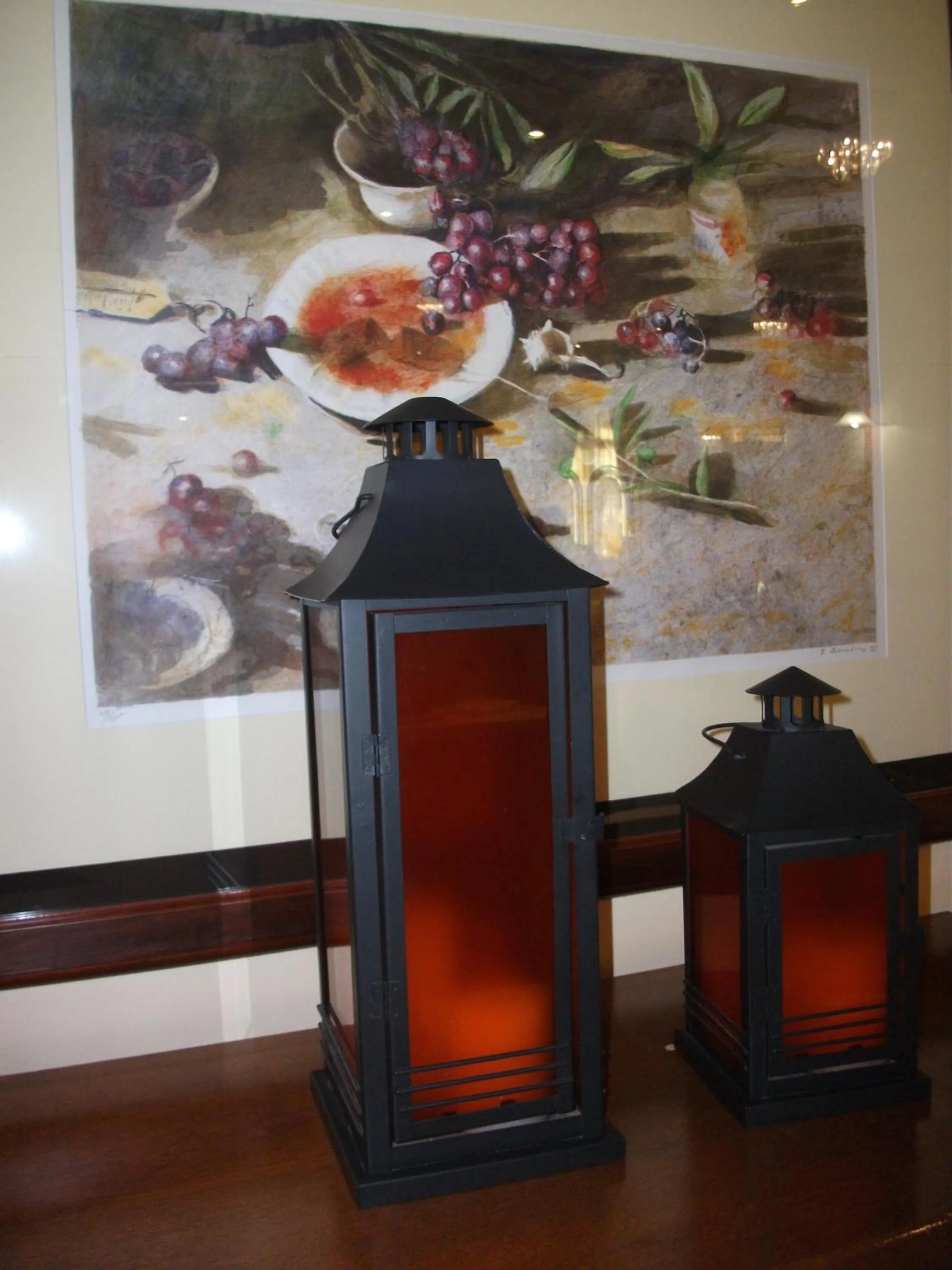 Decorative detail in Rex Hotel