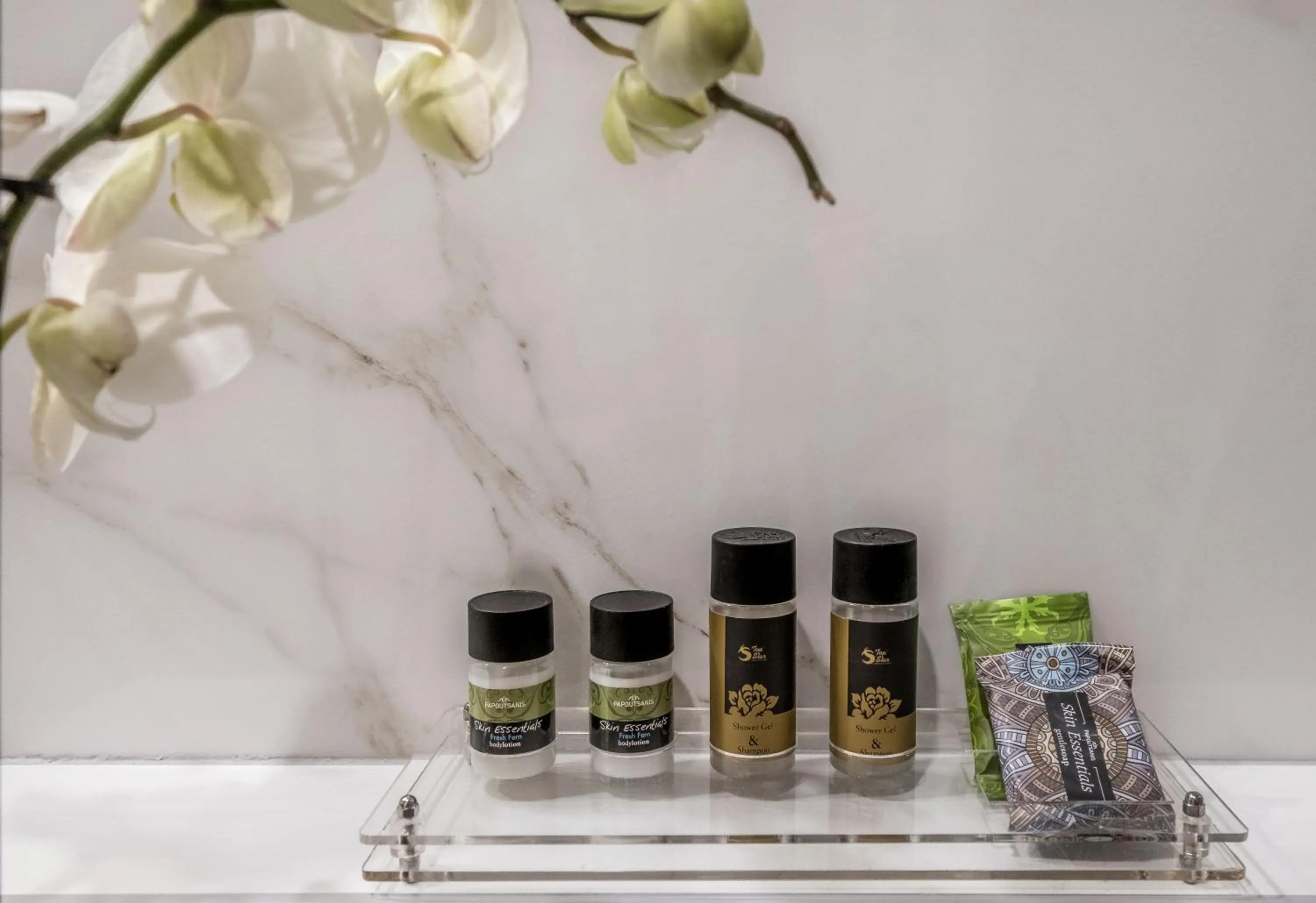 Bathroom in Rex Hotel