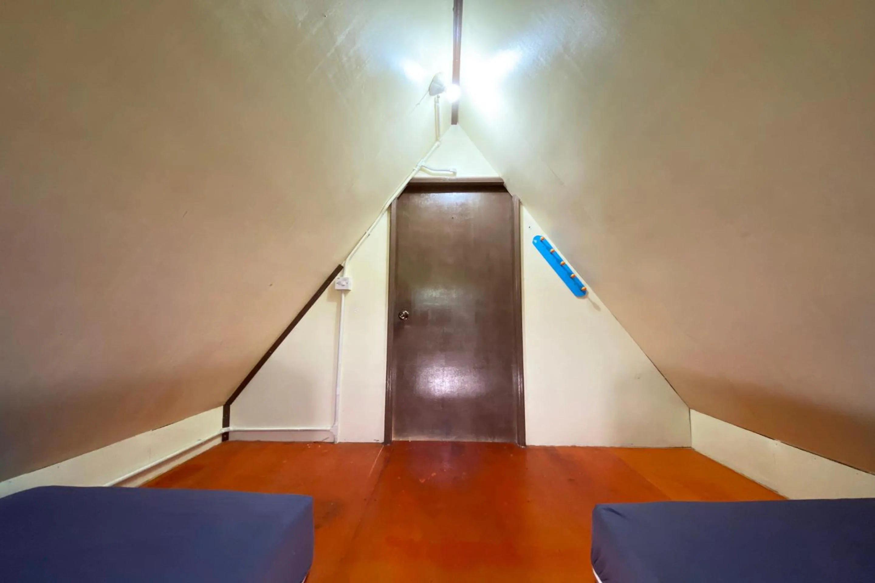 Bedroom in Lily Cottage & Kitchen