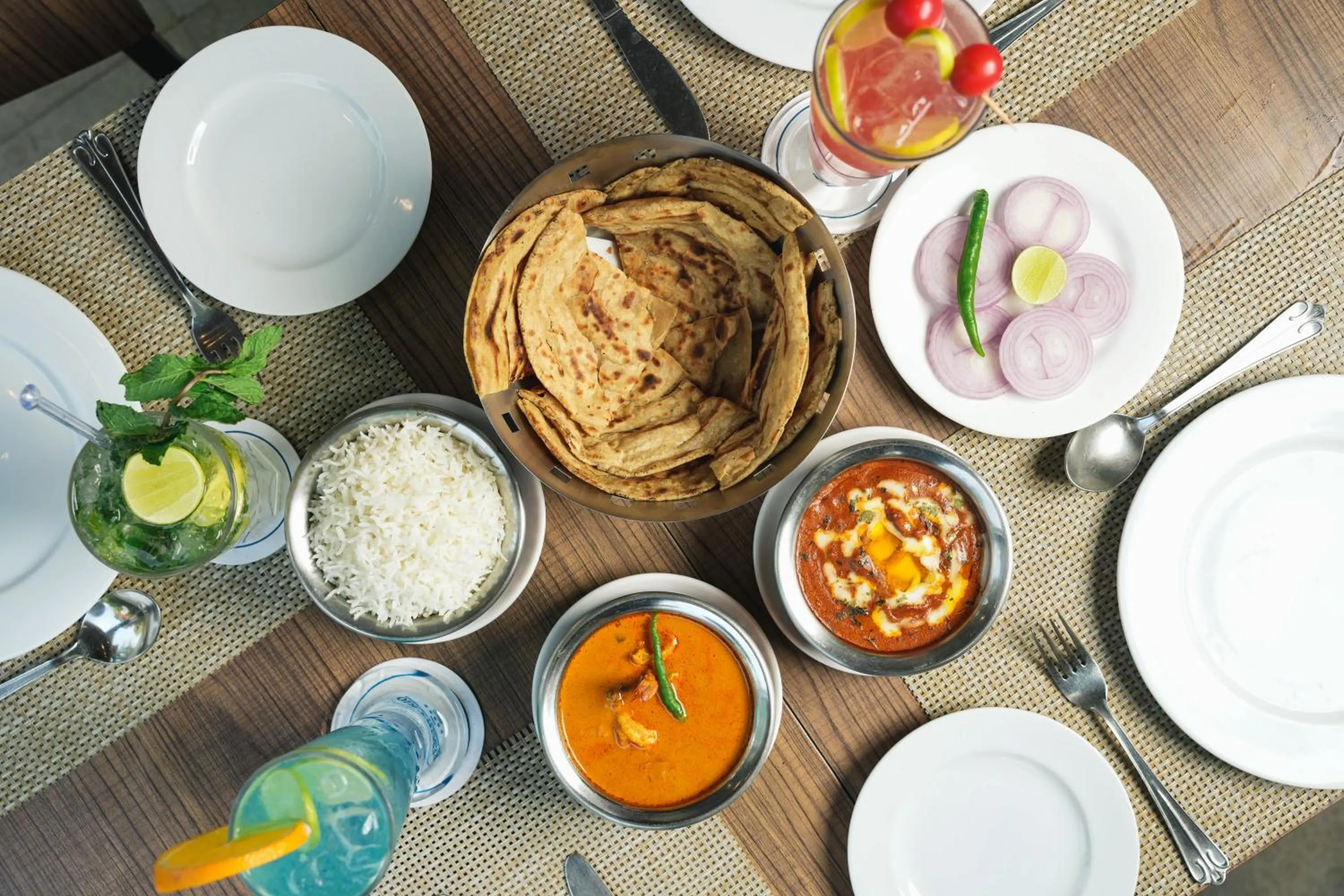 Restaurant/places to eat in Rio Boutique