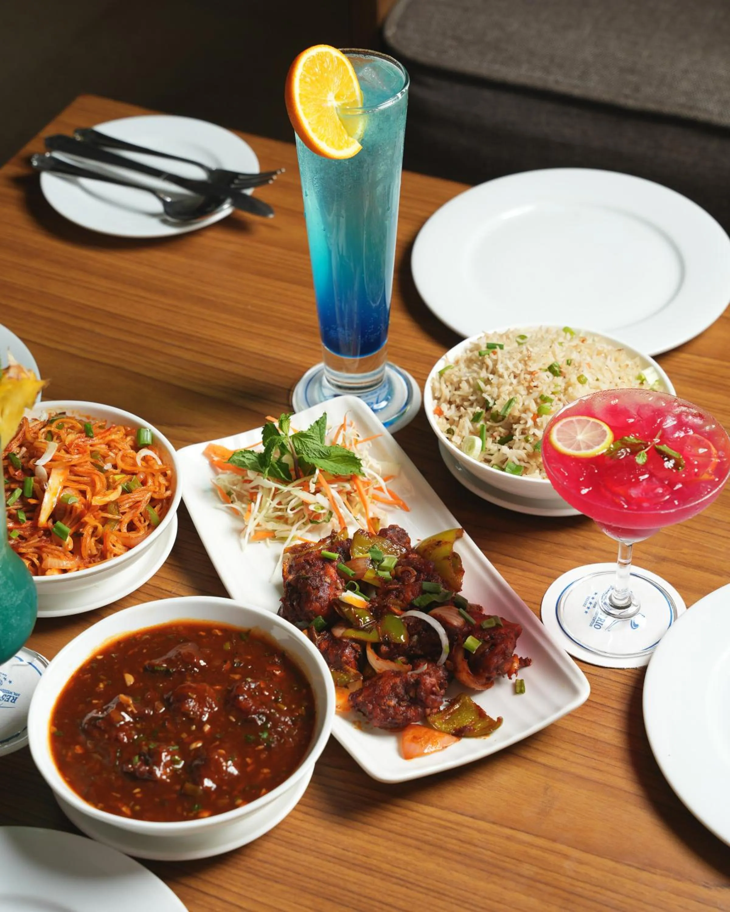 Restaurant/places to eat in Rio Boutique