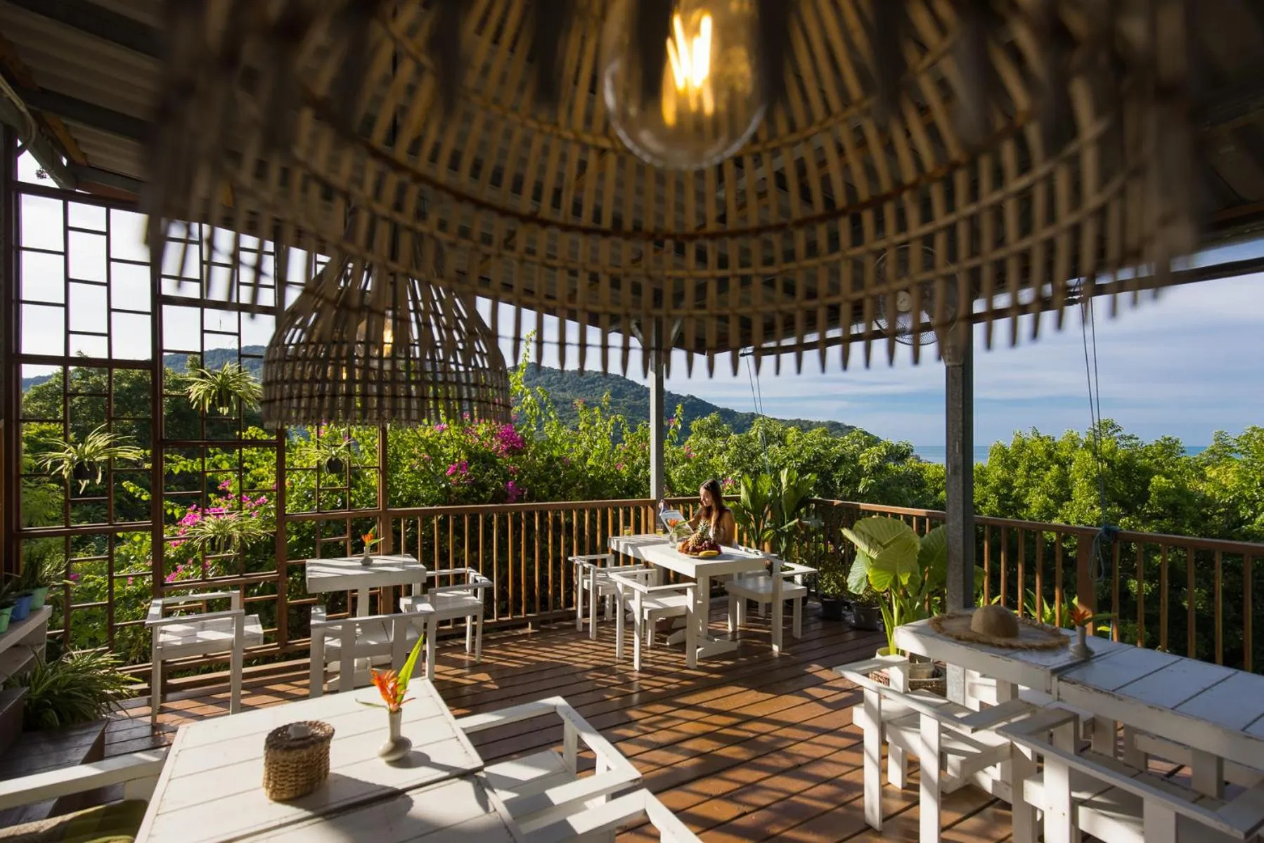 Restaurant/places to eat in Amaresa Resort & Sky Bar - experience nature
