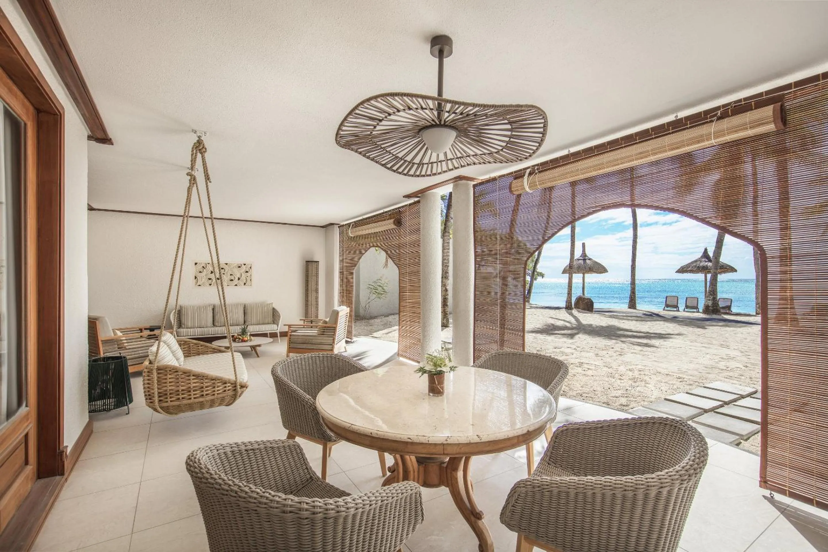 Seating area in Paradis Beachcomber Golf Resort & Spa