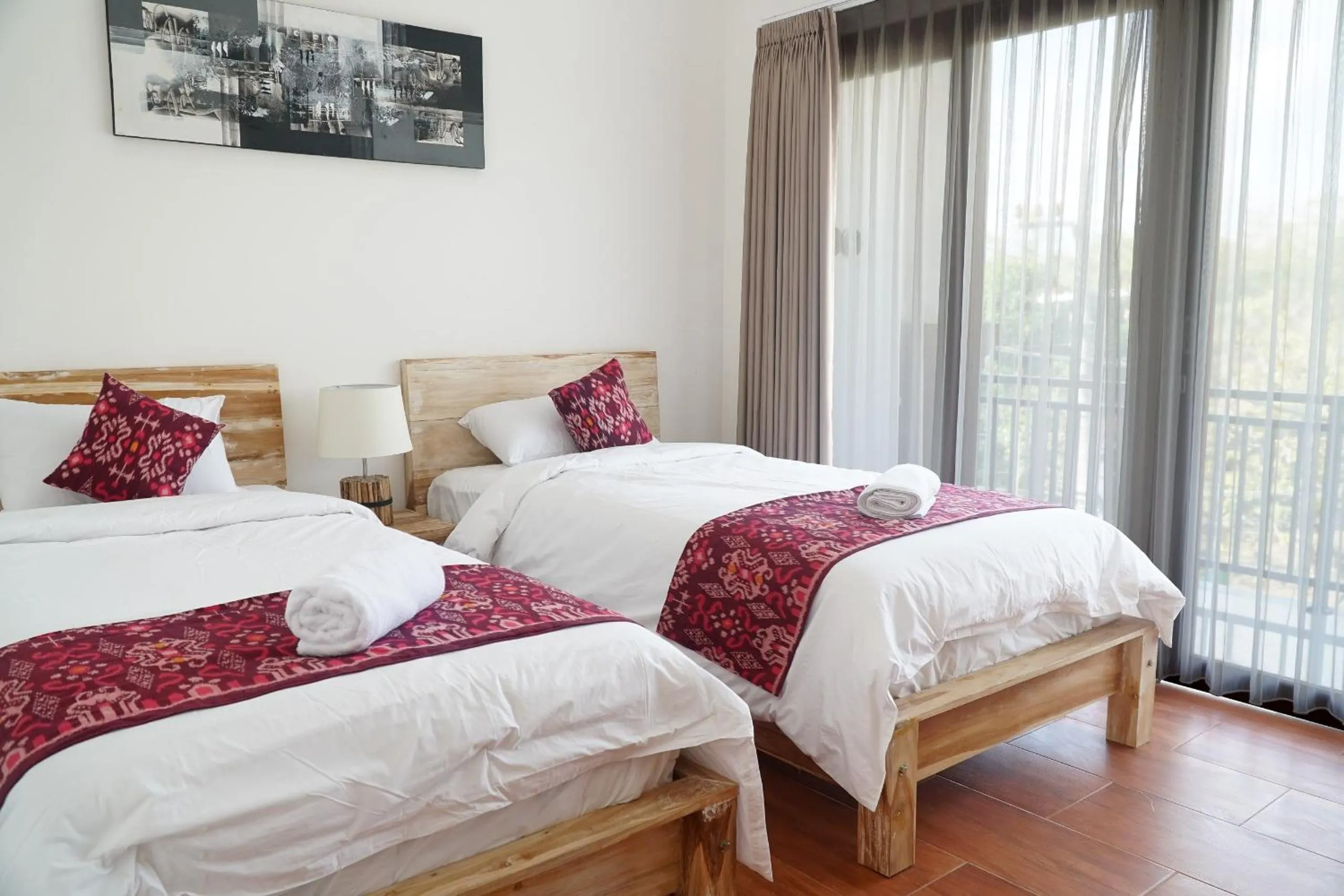 Bedroom, Bed in Seno Guesthouse & Cafe