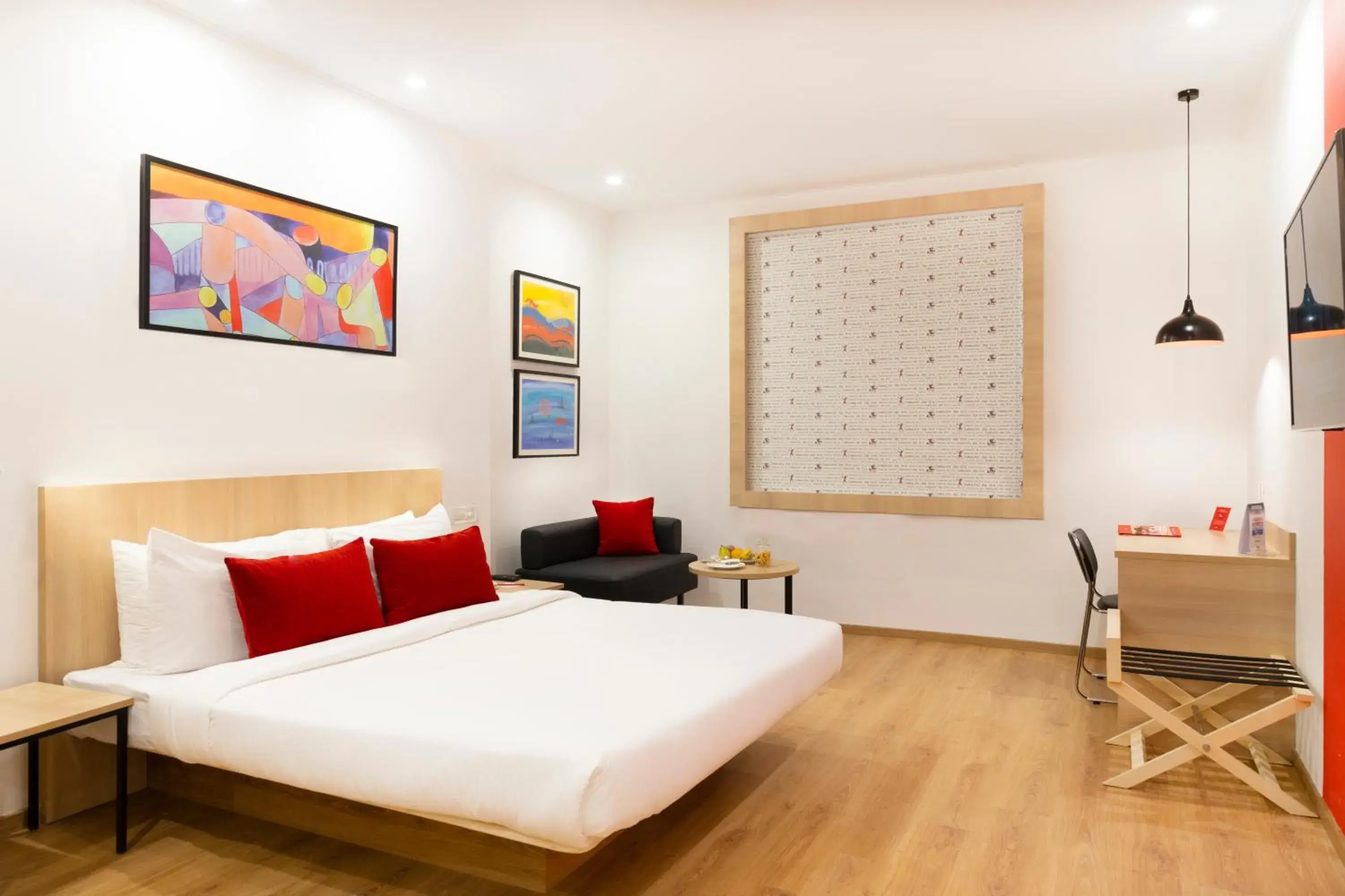 Business Room - single occupancy in Red Fox by Lemon Tree Hotels, Dehradun Business Room - single occupancy in Red Fox by Lemon Tree Hotels, Dehradun