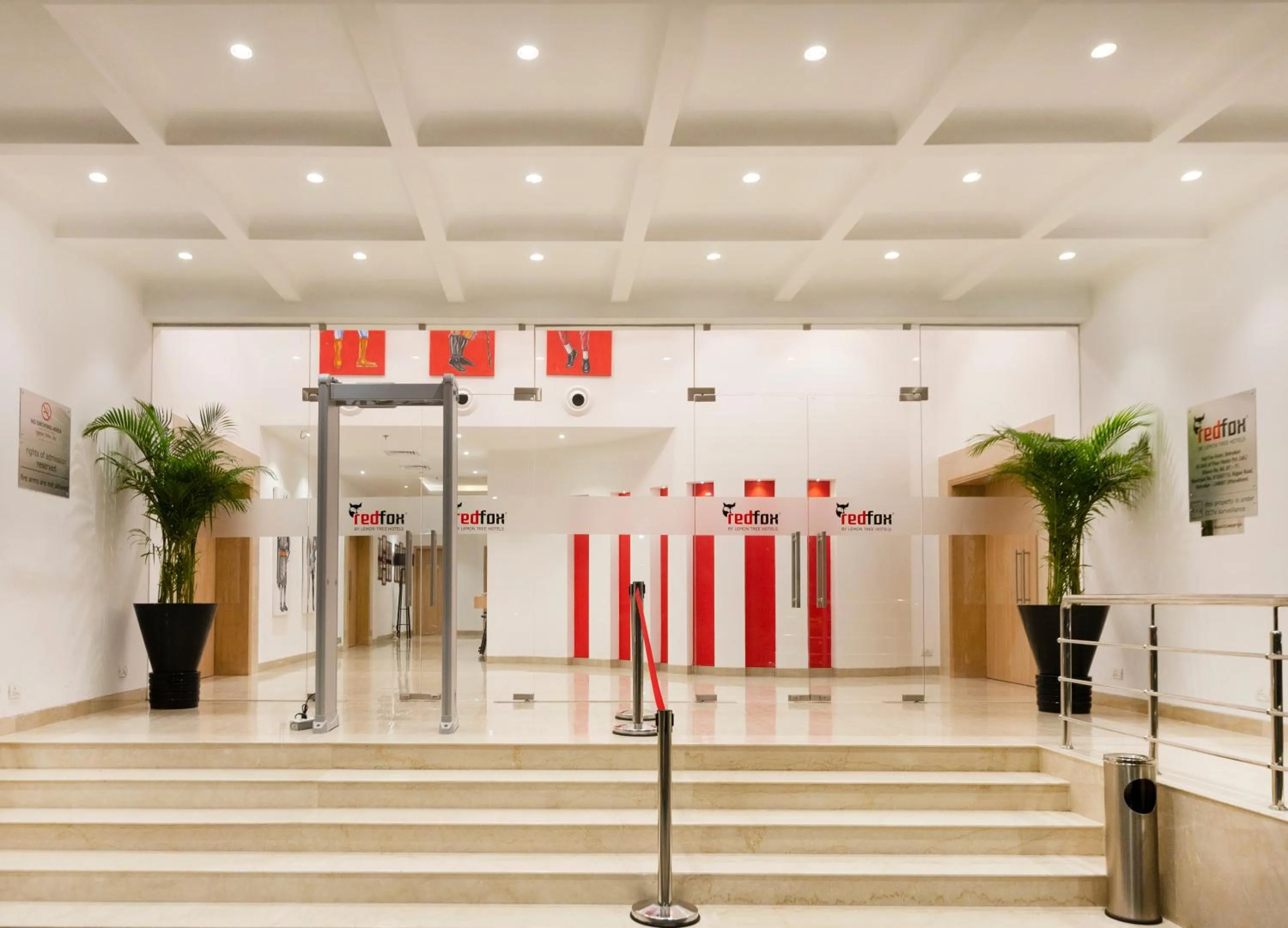 Facade/entrance in Red Fox by Lemon Tree Hotels, Dehradun