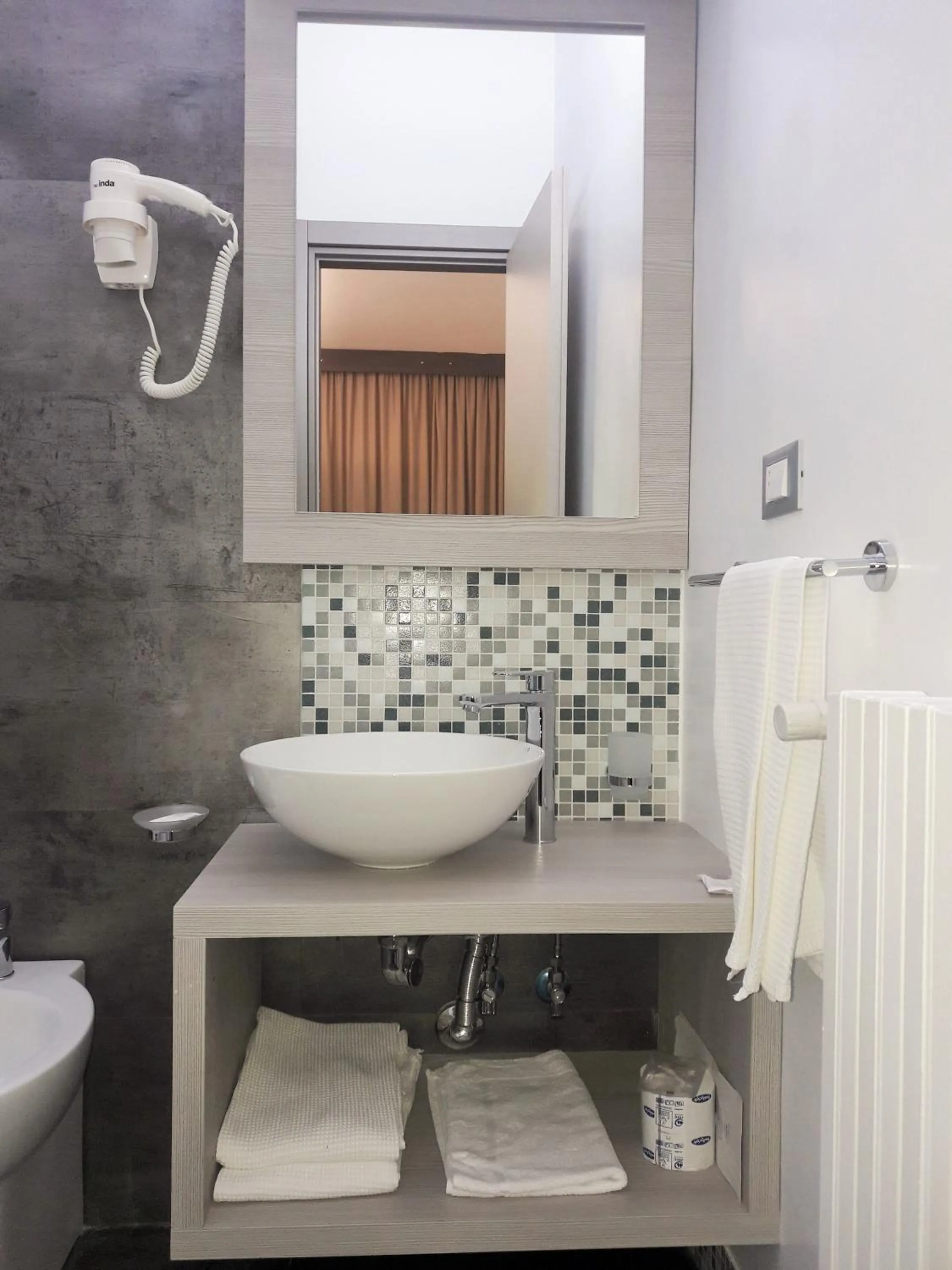 Bathroom in Hotel Meranda