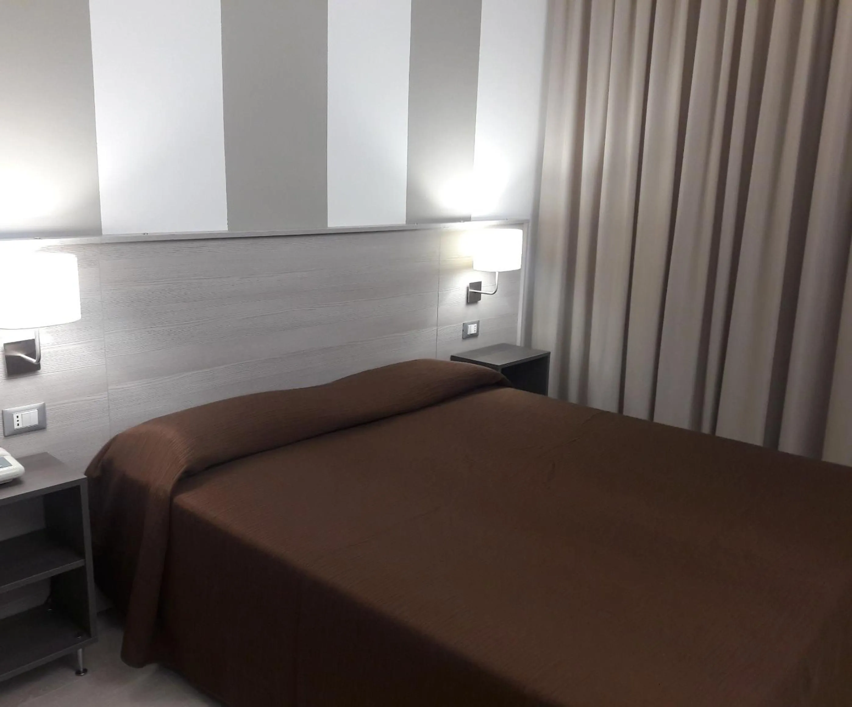 Bed in Hotel Meranda