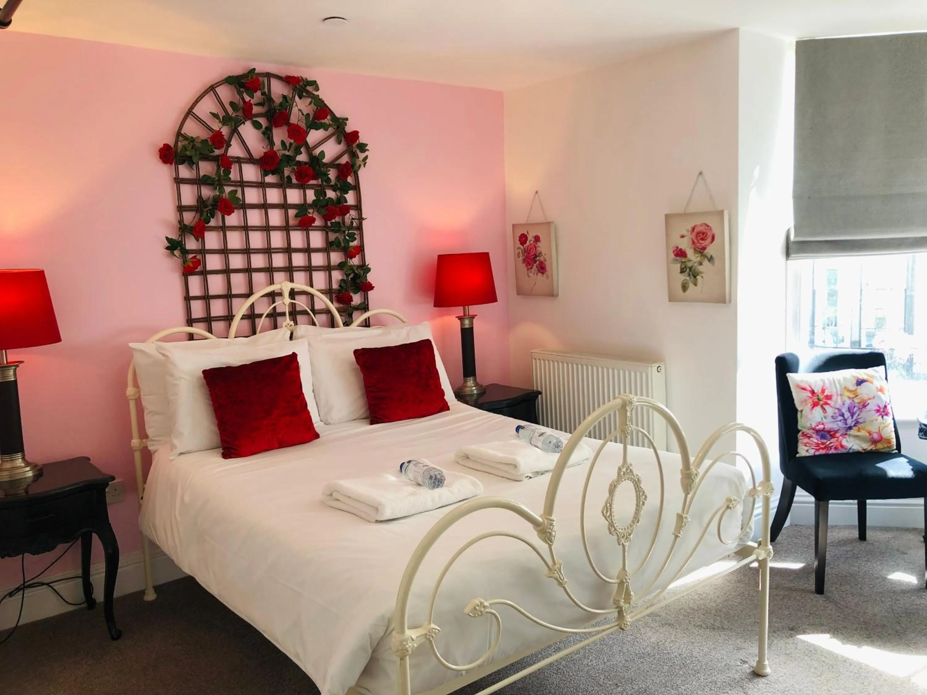 Bed in Grand Pier Guest House