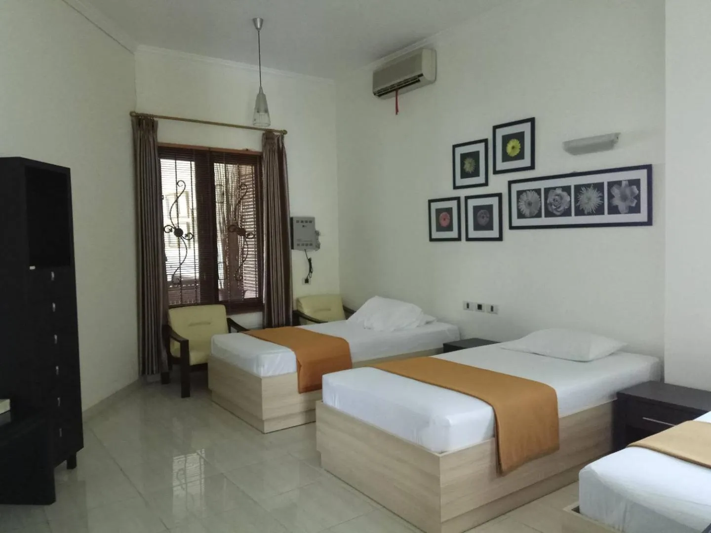 Bed in GK Gallery Rumah Sewa