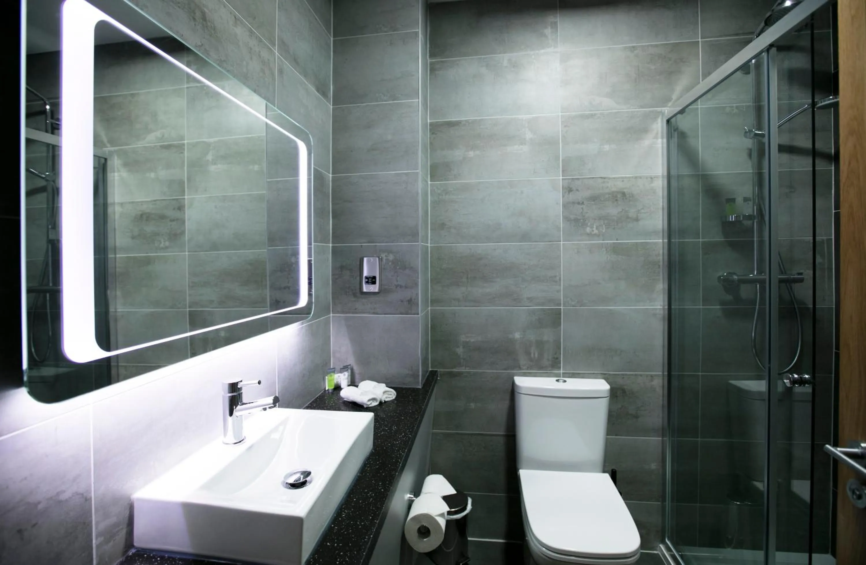 Bathroom in La Mon Hotel & Country Club