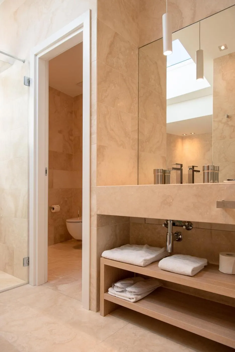 Toilet in Hotel Gabbani