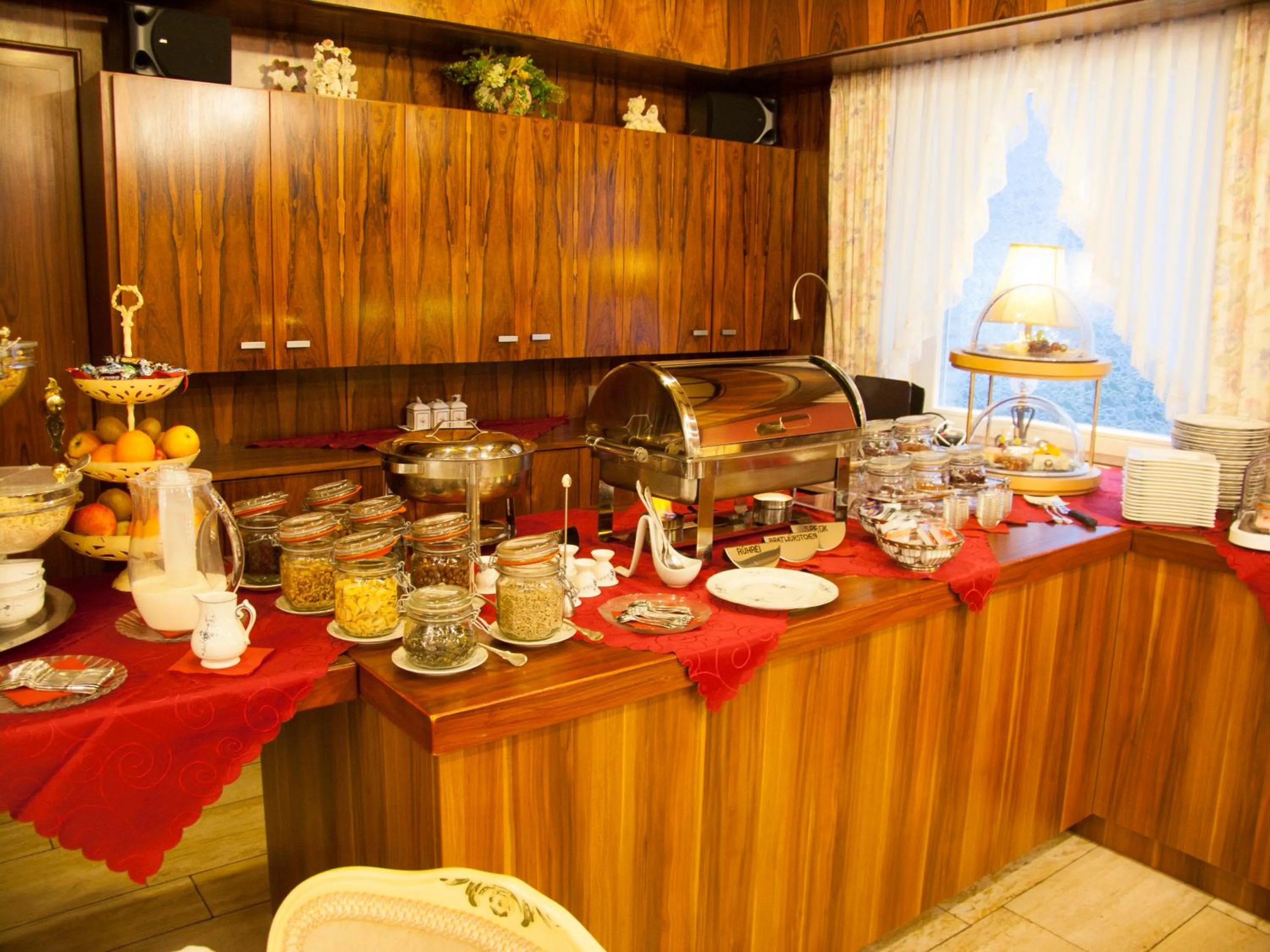 Food and drinks in Villa am Park