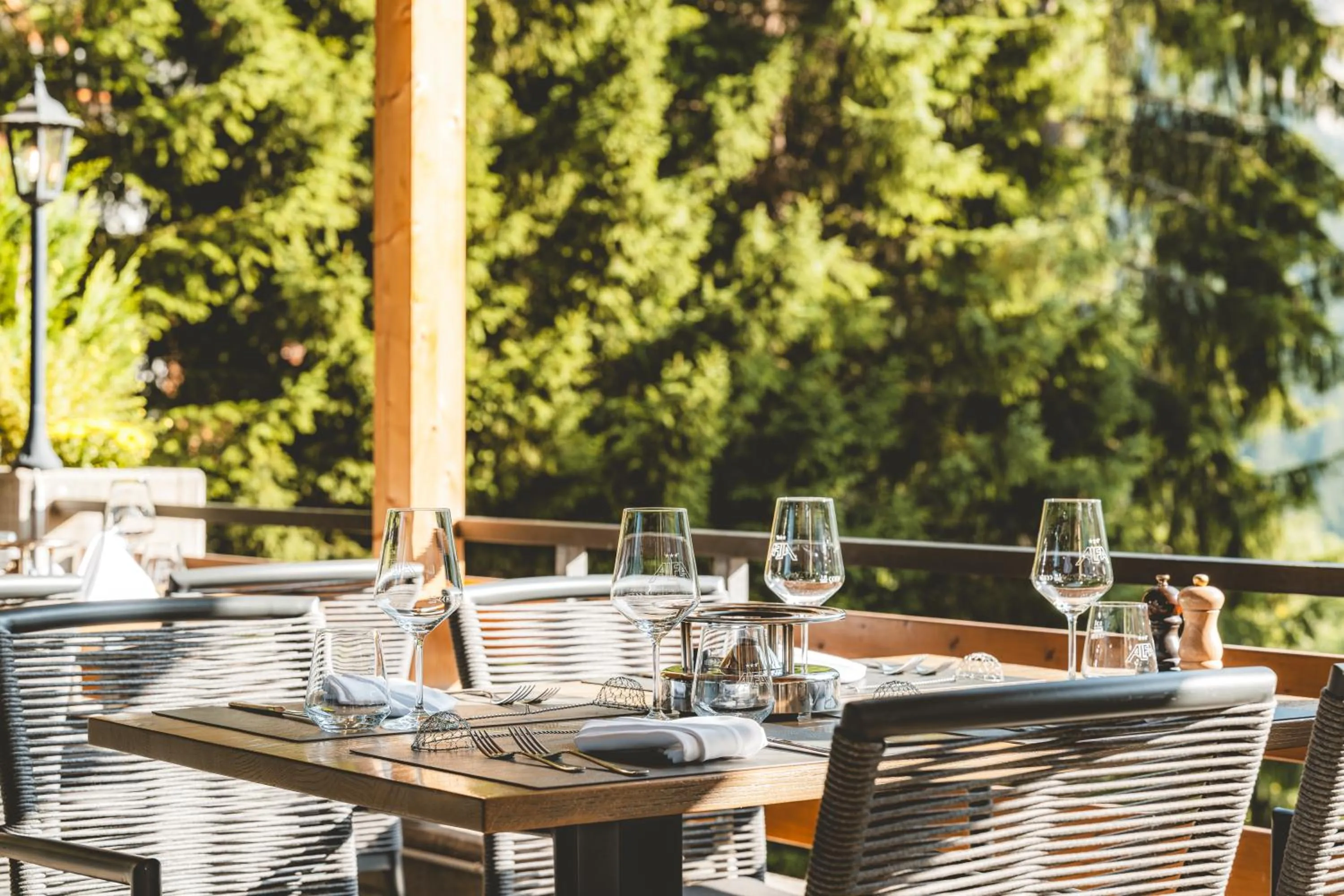 Restaurant/places to eat in Hotel Alfa Superieur - Leukerbad-Therme