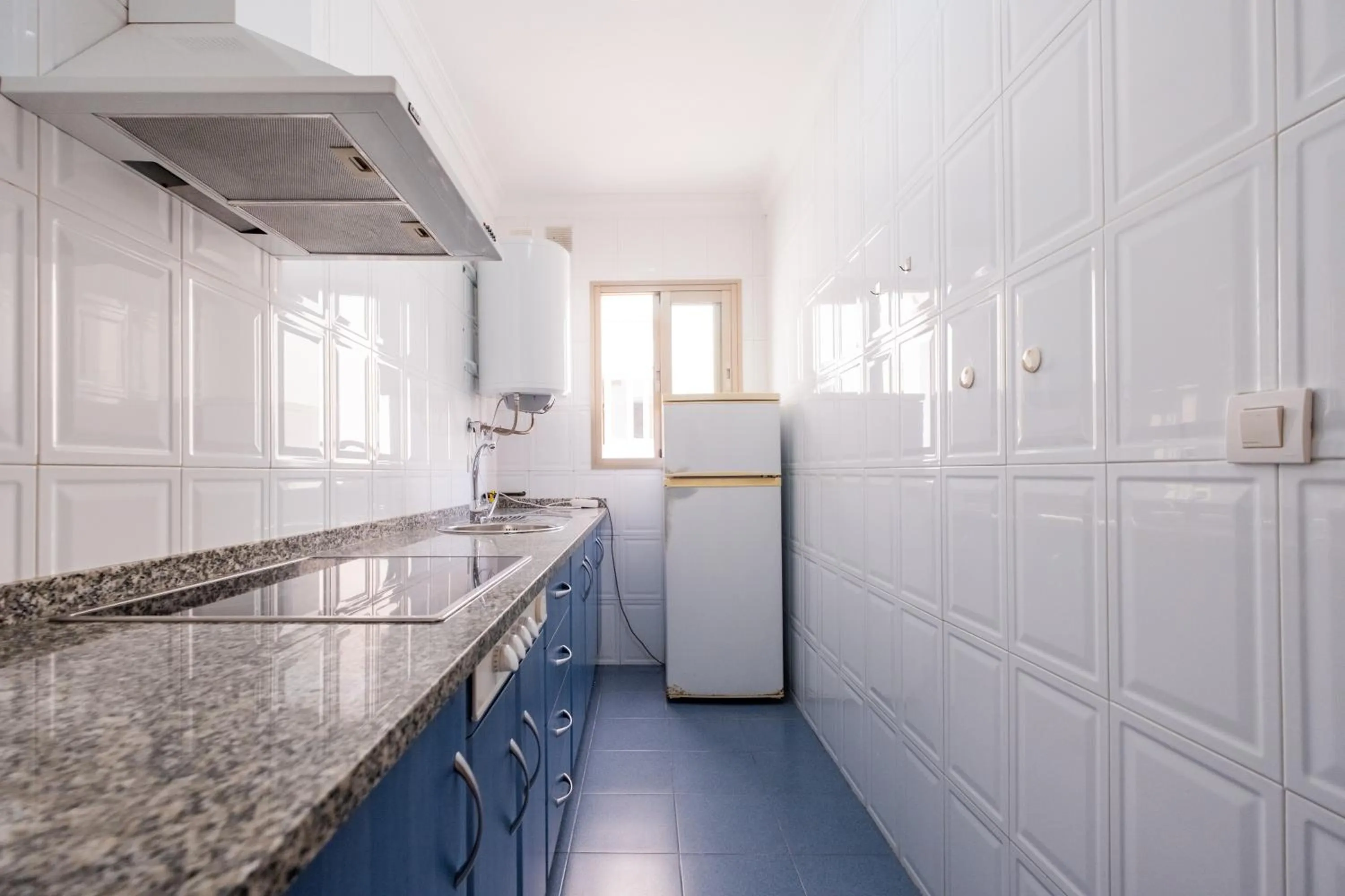 kitchen in Apartamentos Proamar