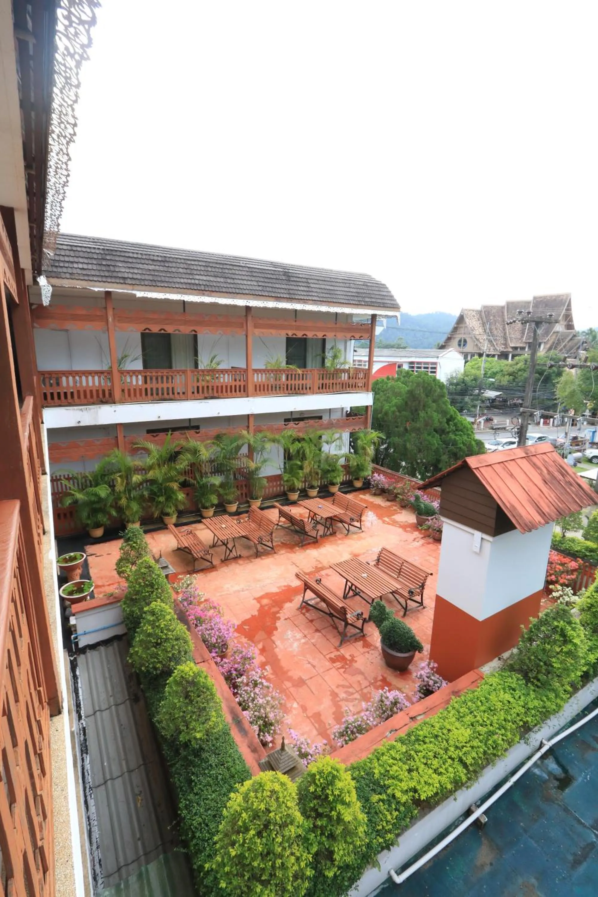 Baiyoke Chalet Hotel