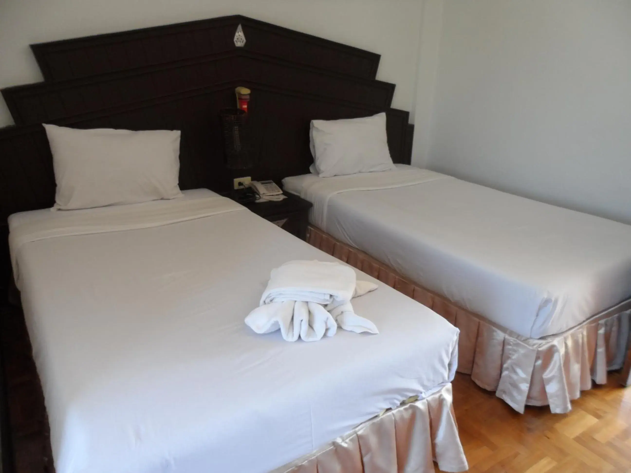 Standard Twin Room - single occupancy in Baiyoke Chalet Hotel Standard Twin Room - single occupancy in Baiyoke Chalet Hotel