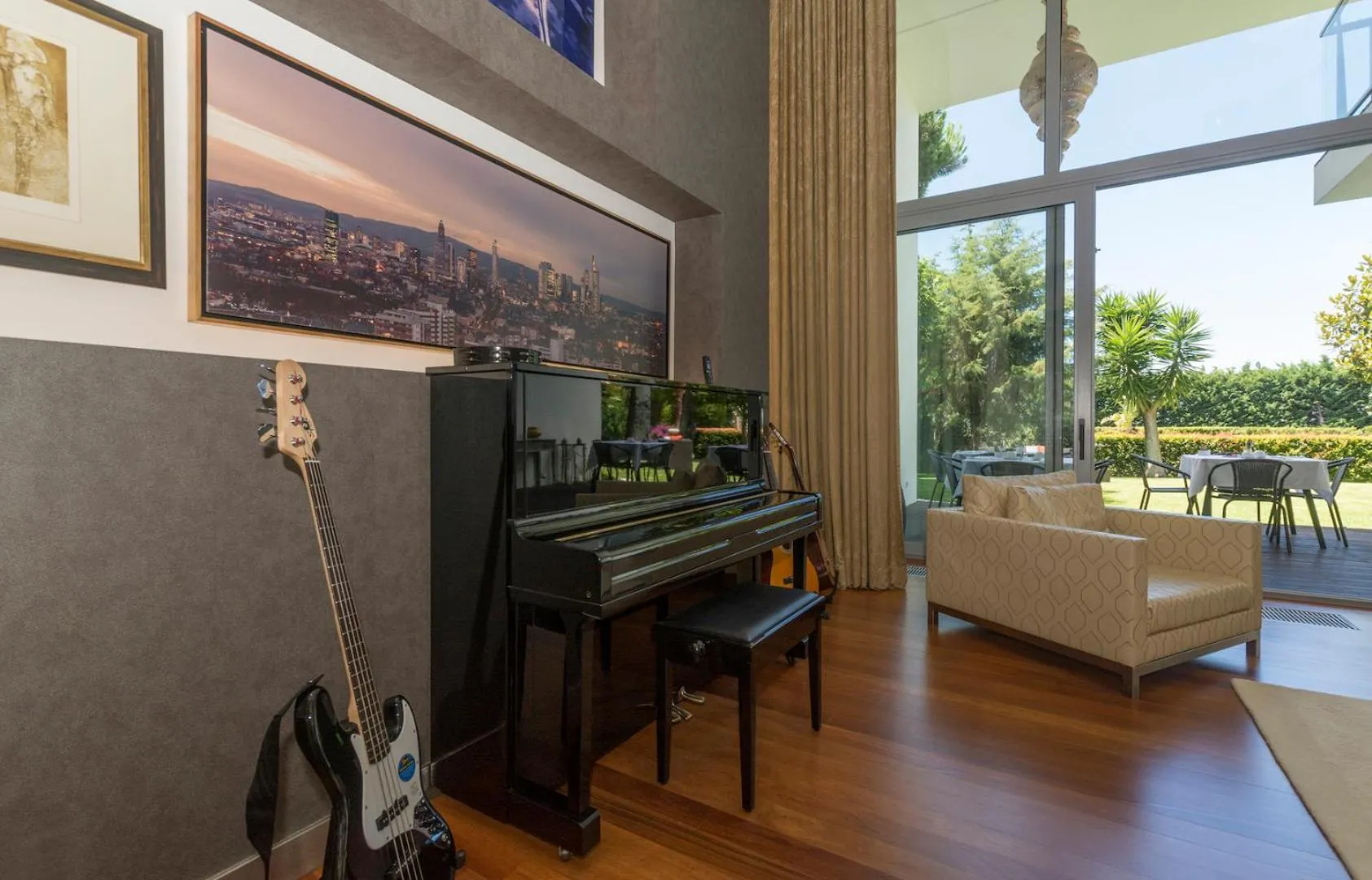 Decorative detail in Cascais Casa Laranja Guesthouse