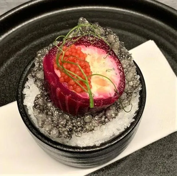 Restaurant/places to eat in No11 Boutique Hotel & Brasserie