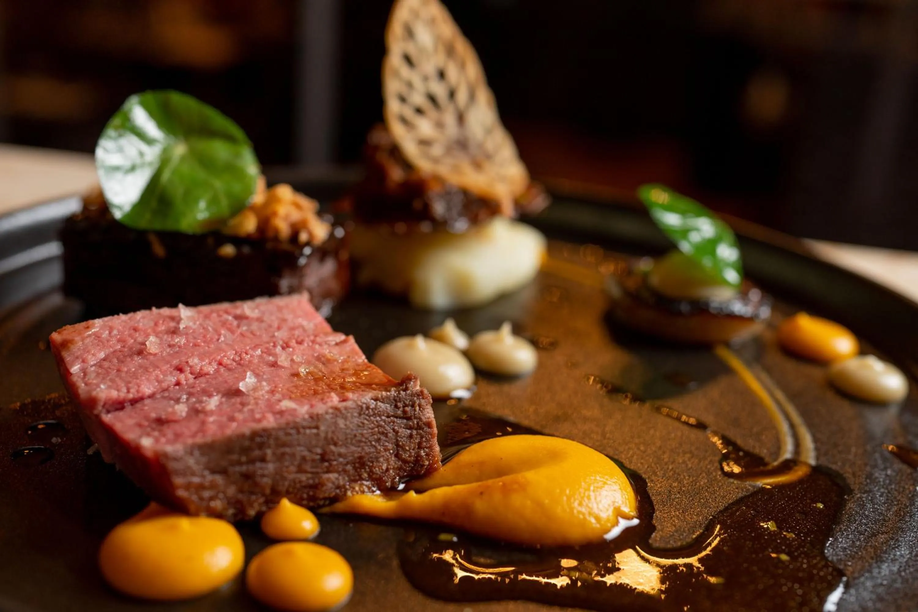 Restaurant/places to eat in No11 Boutique Hotel & Brasserie