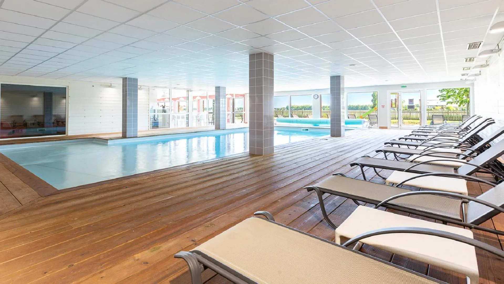 Pool view in Vacancéole - Le Domaine du Mont - Mont St Michel