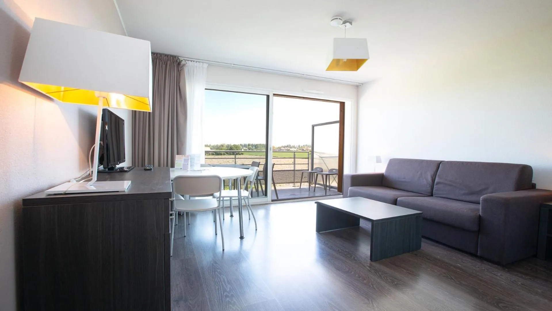 Living room in Vacancéole - Le Domaine du Mont - Mont St Michel