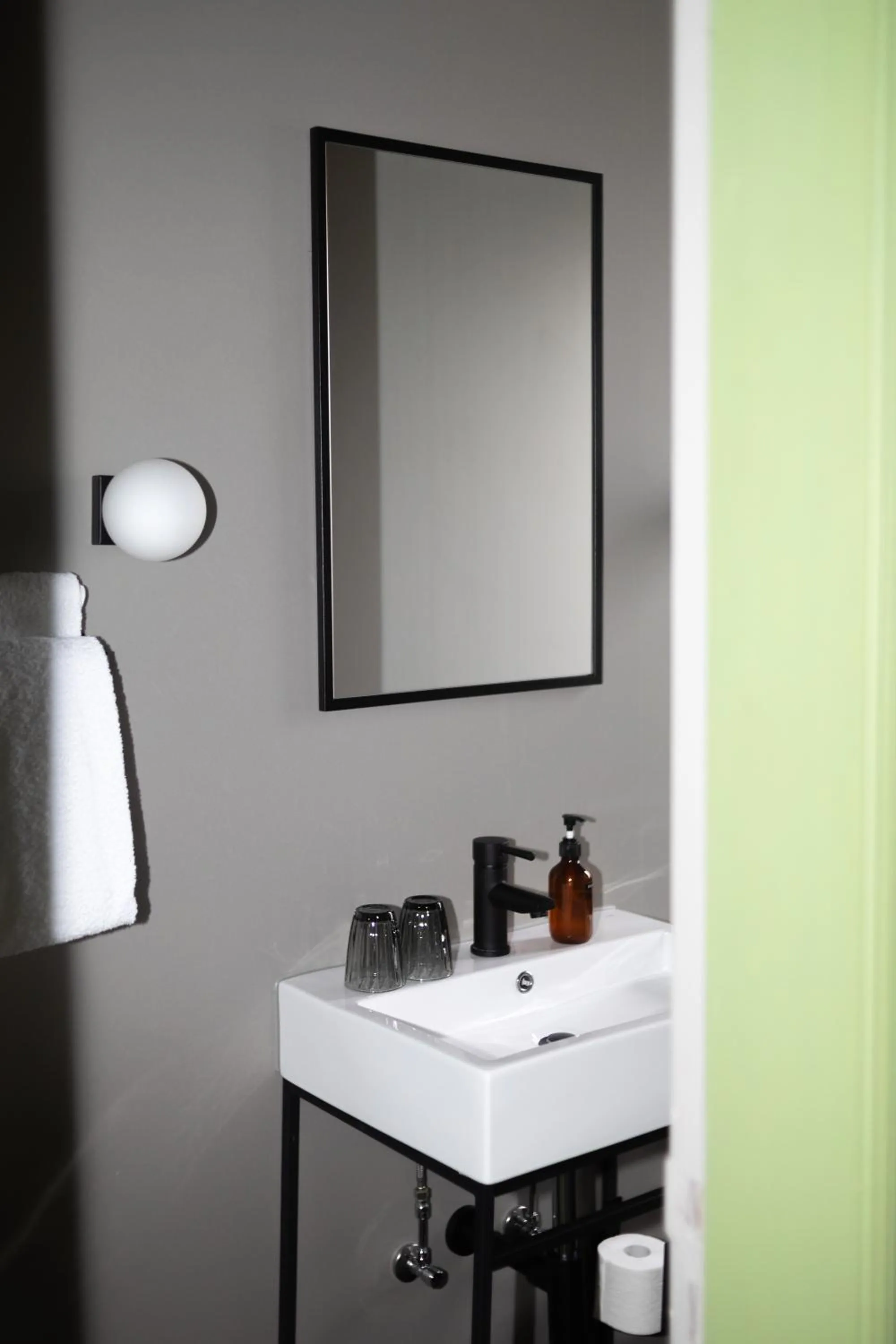 Bathroom in stilwerk Strandhotel Blankenese