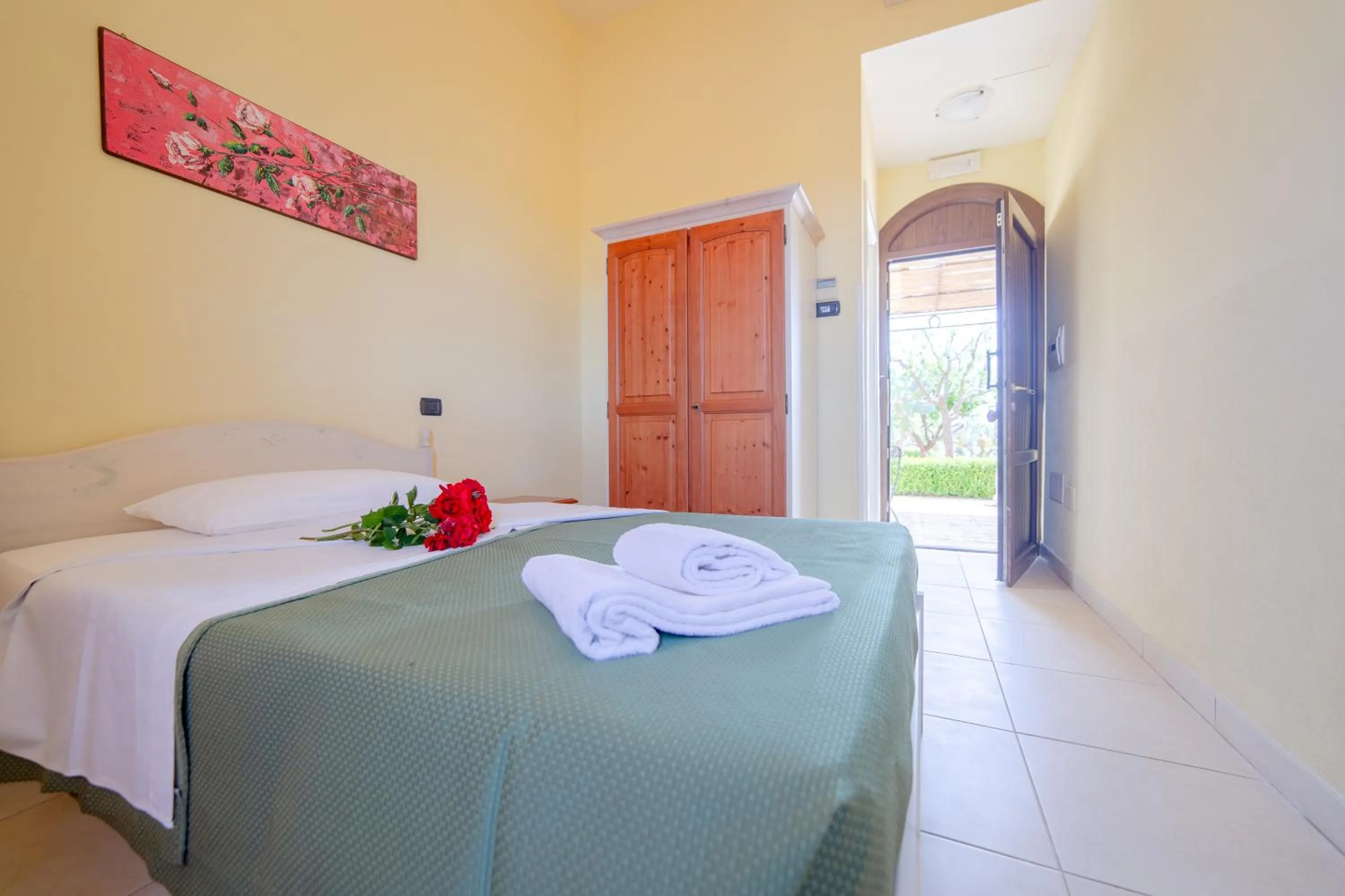 Bedroom, Bed in Delle Rose, Hotel & Horse Riding