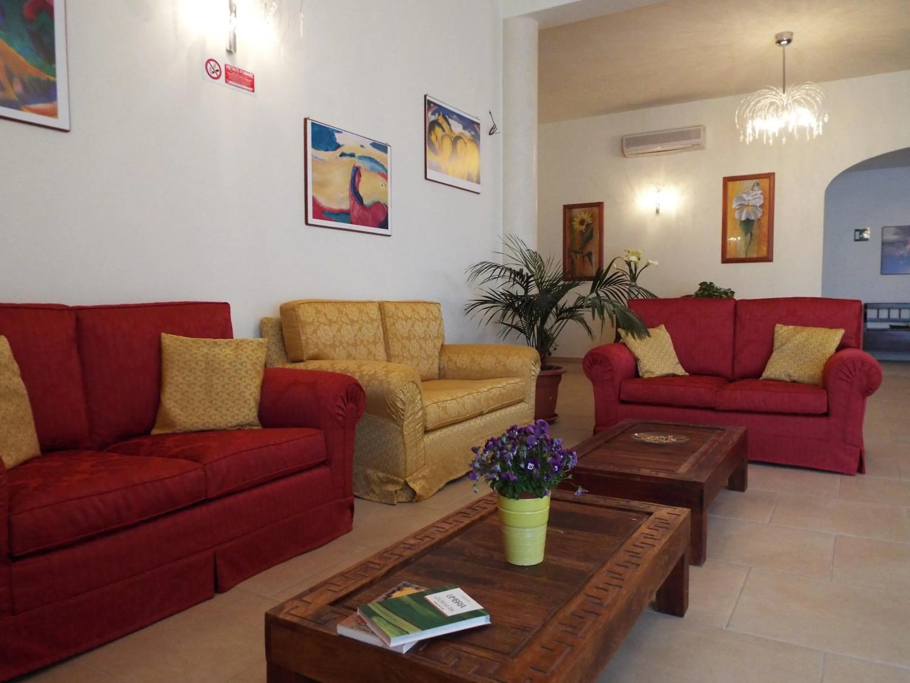 Lobby or reception in Delle Rose, Hotel & Horse Riding
