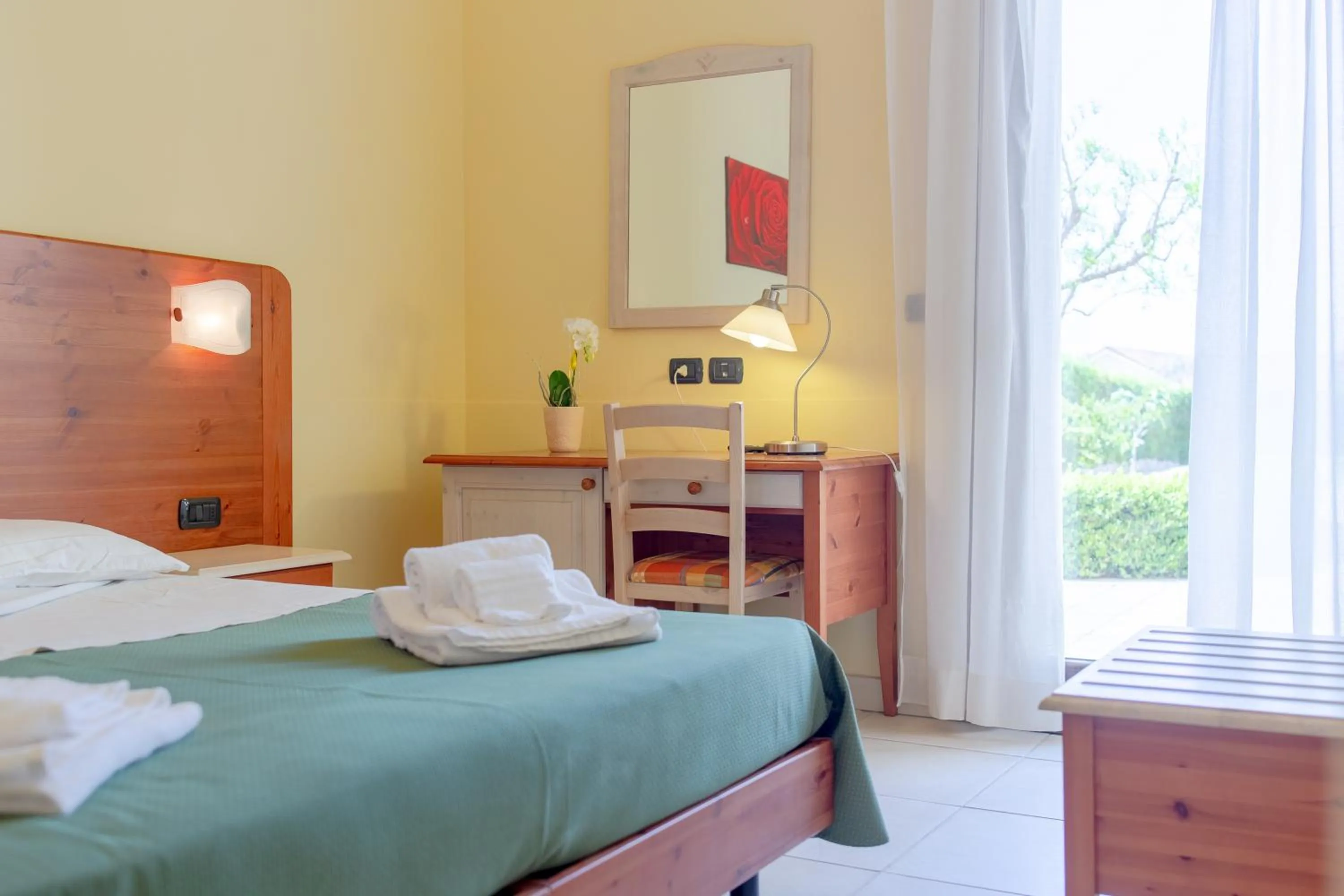 Bedroom, Bed in Delle Rose, Hotel & Horse Riding
