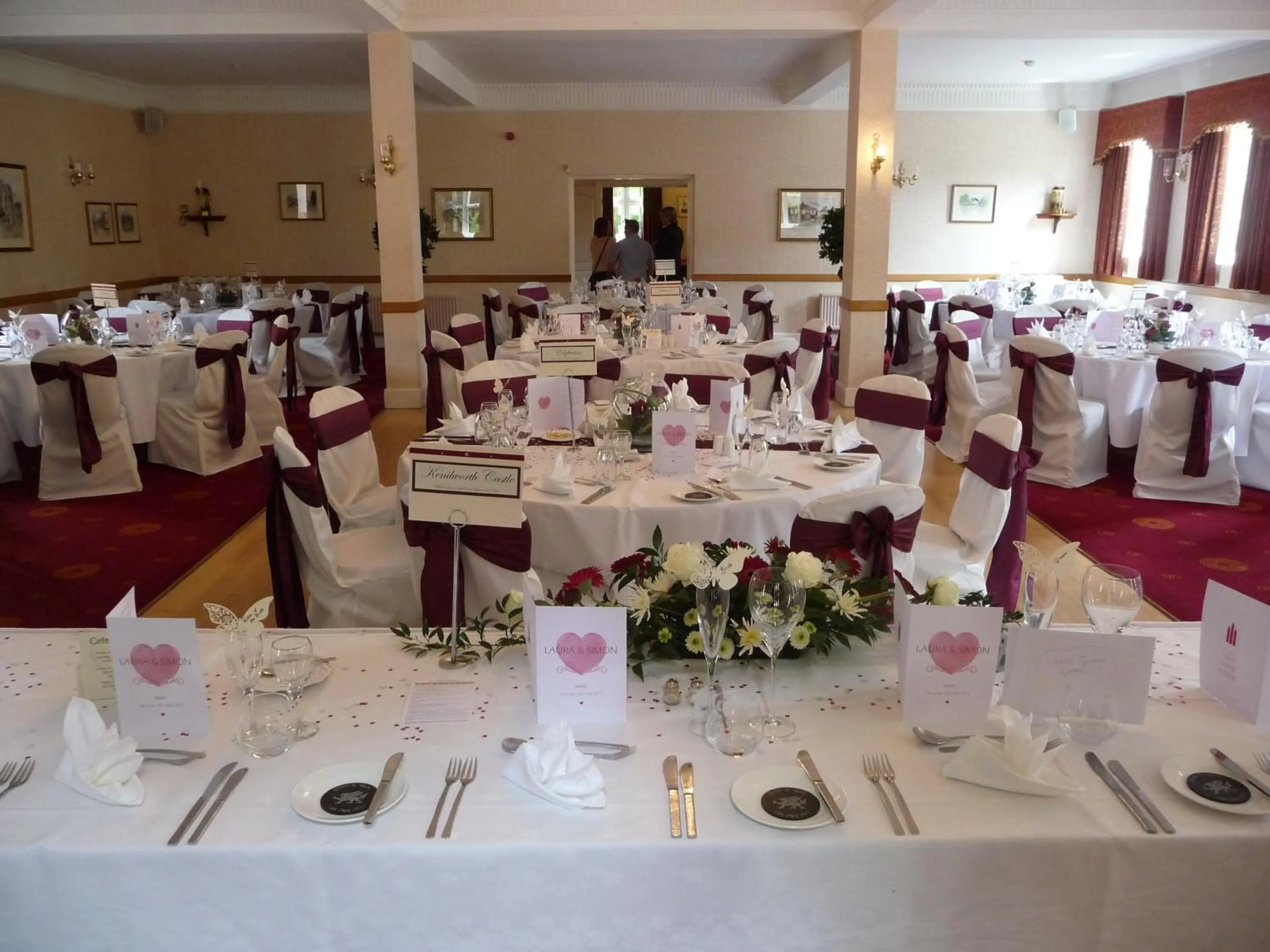 Banquet/Function facilities in Glen-Yr-Afon House Hotel
