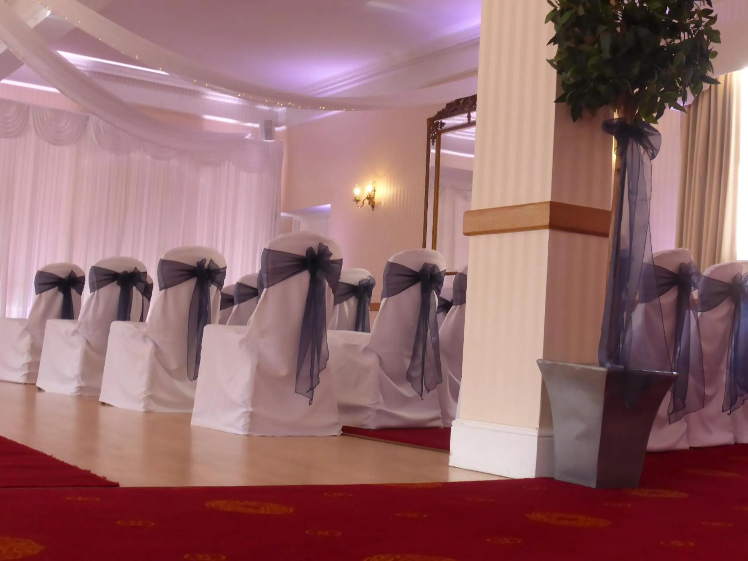 Glen-Yr-Afon House Hotel