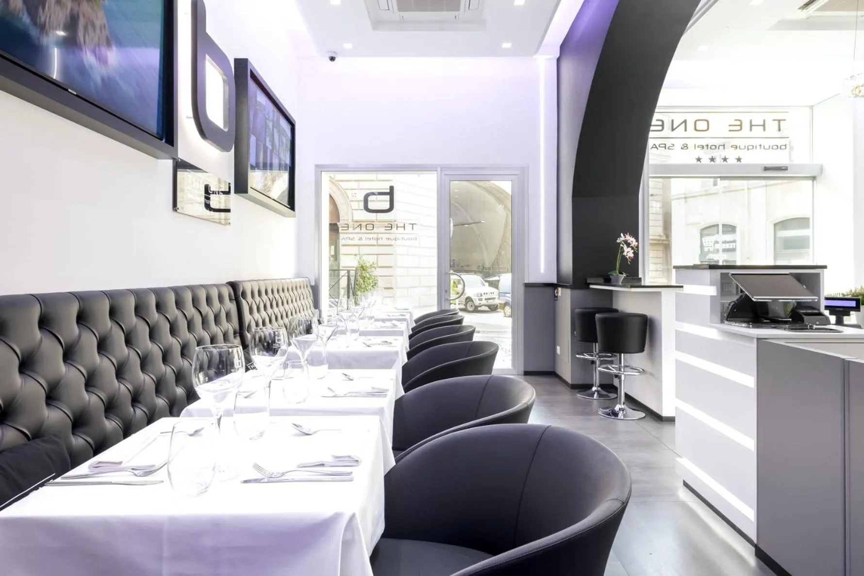 Restaurant/places to eat in THE ONE Boutique Hotel & SPA Rome