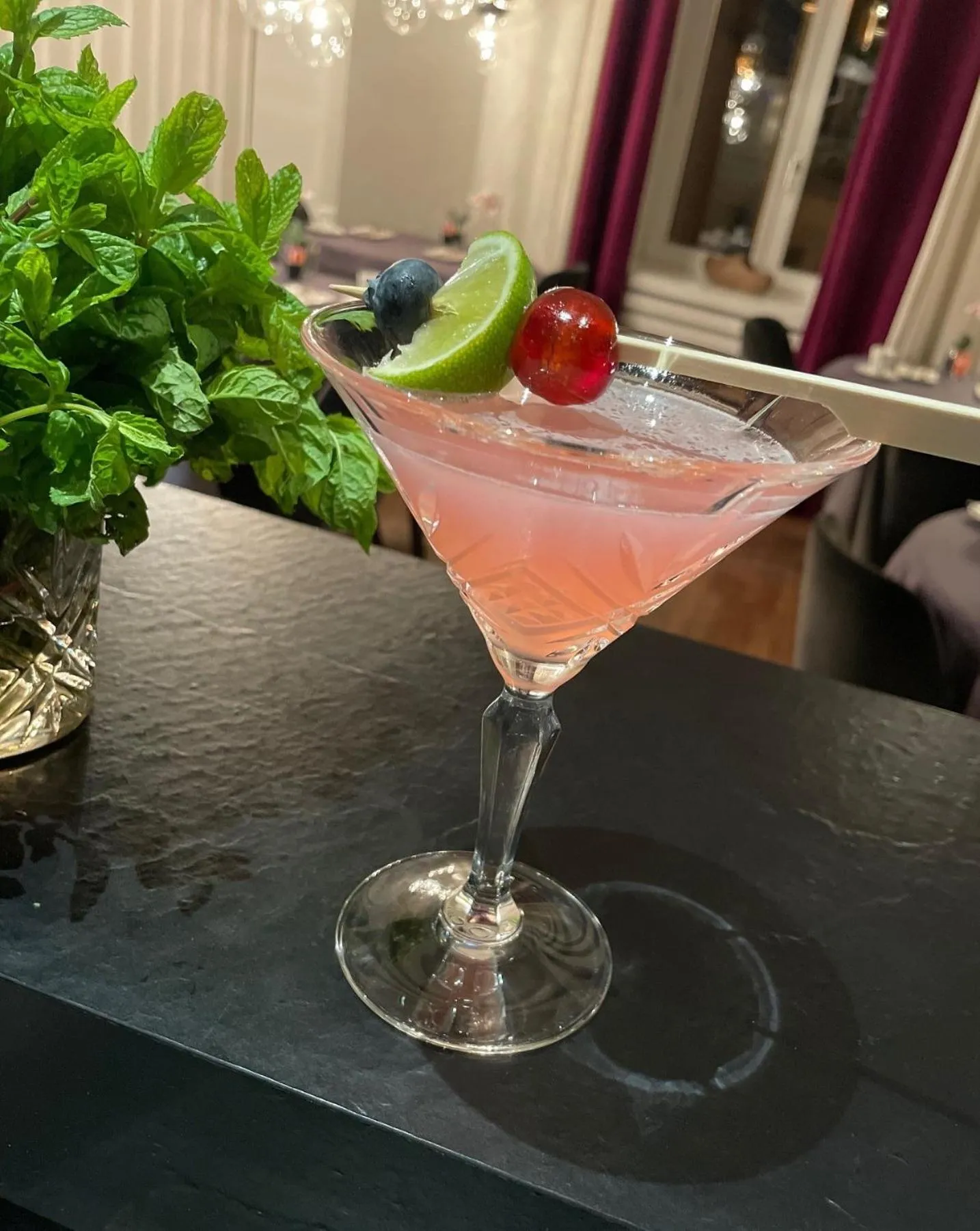 Lounge or bar in Hôtel L'Auberge Alsacienne