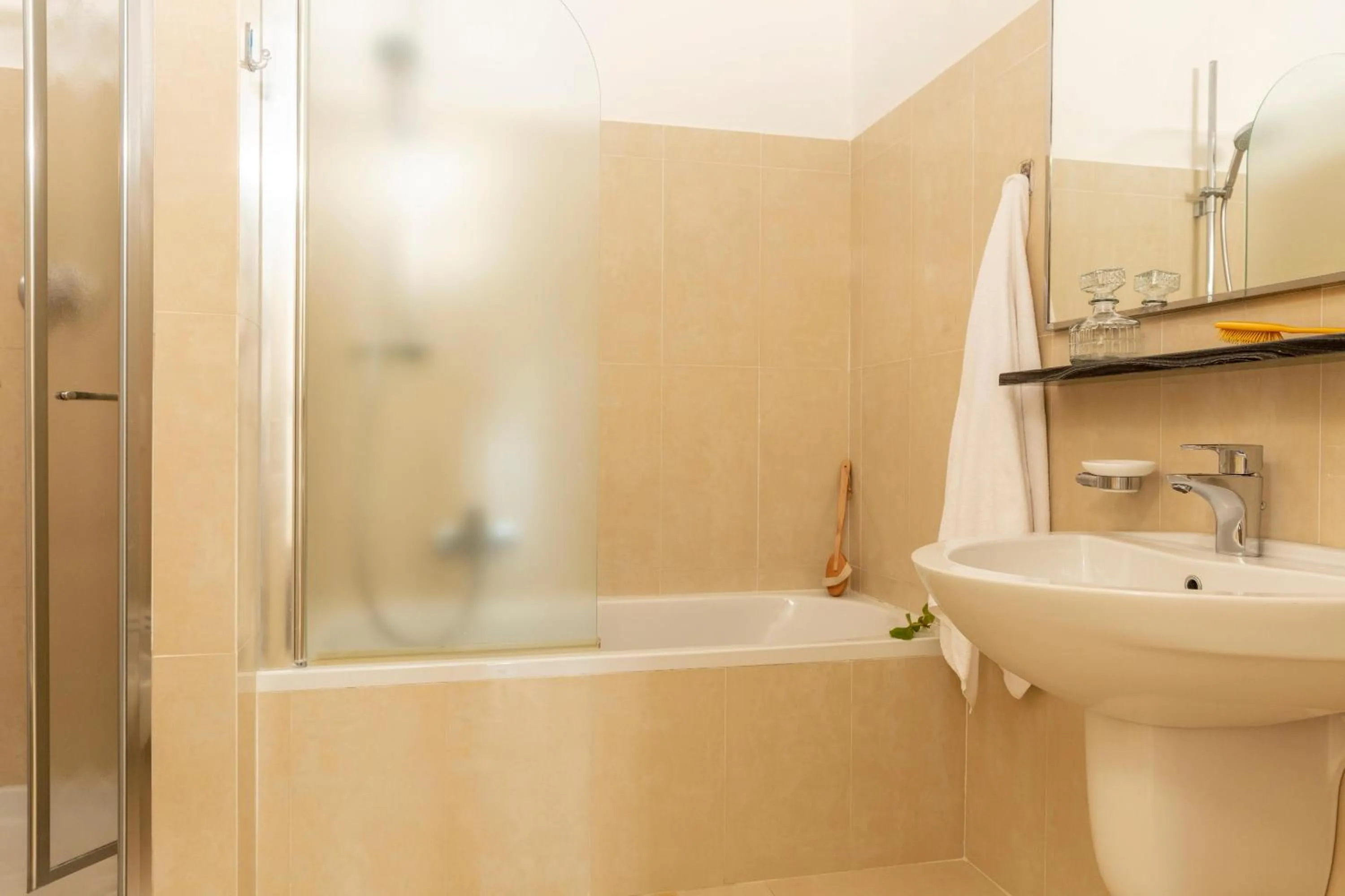 Bathroom in Hotel Capo D'Uomo