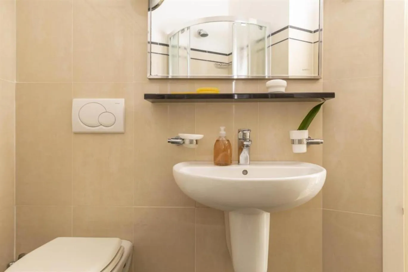 Bathroom in Hotel Capo D'Uomo