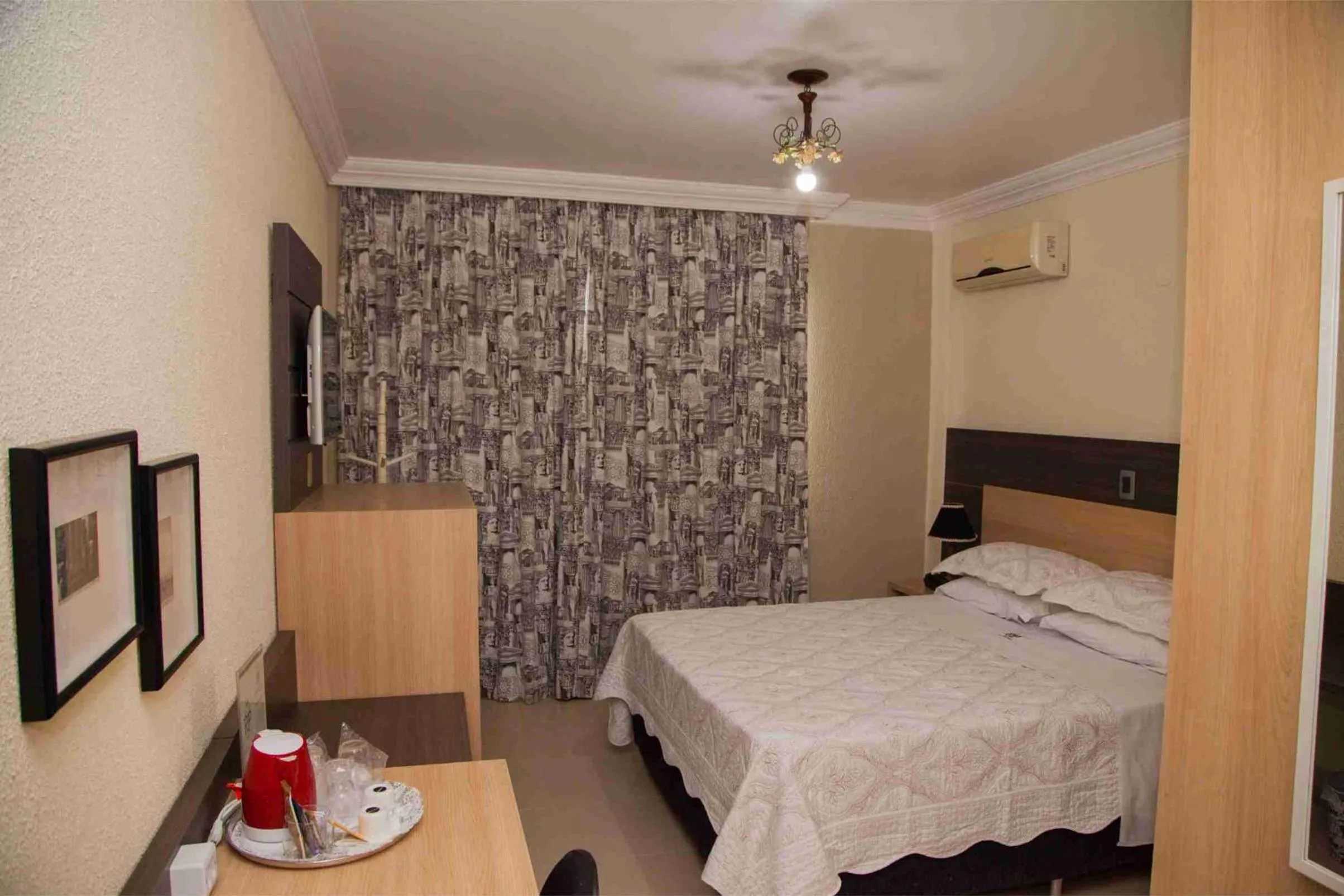 Bed in CHA Royal Plaza Hotel