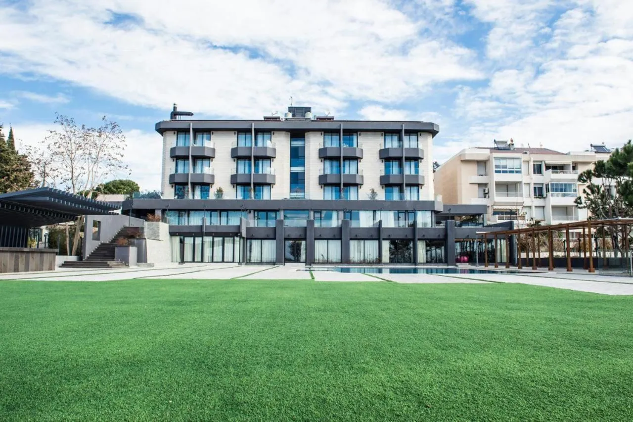 Property building in Le Pave Hotel