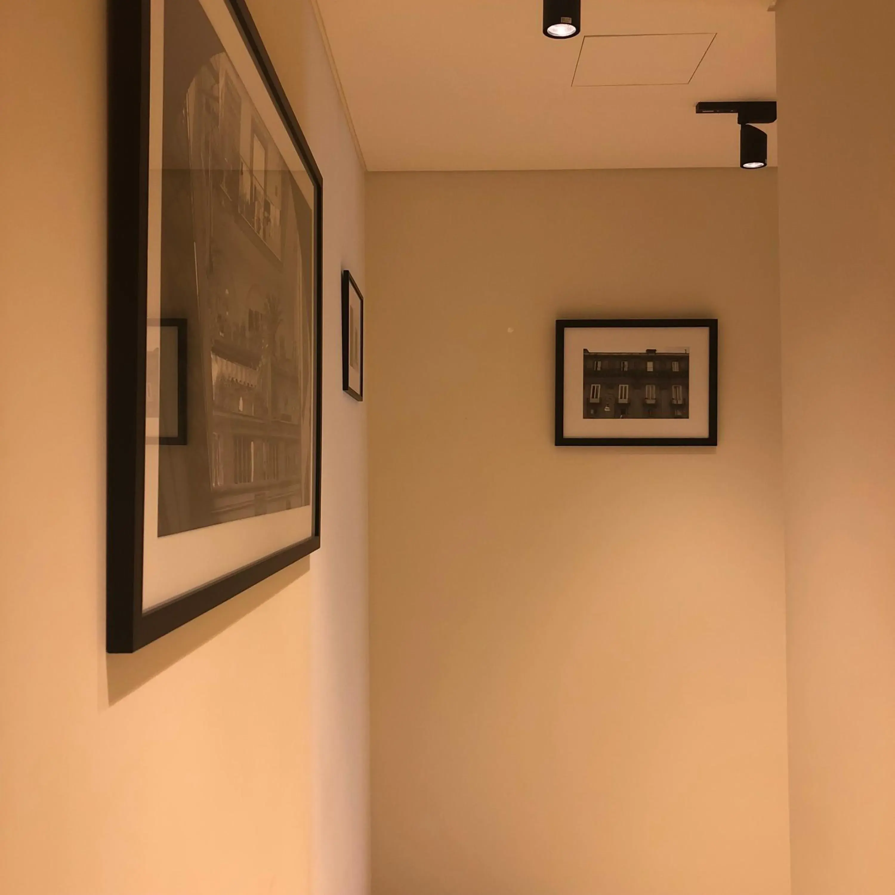 Two-Bedroom Apartment in Le Pave Hotel Two-Bedroom Apartment in Le Pave Hotel