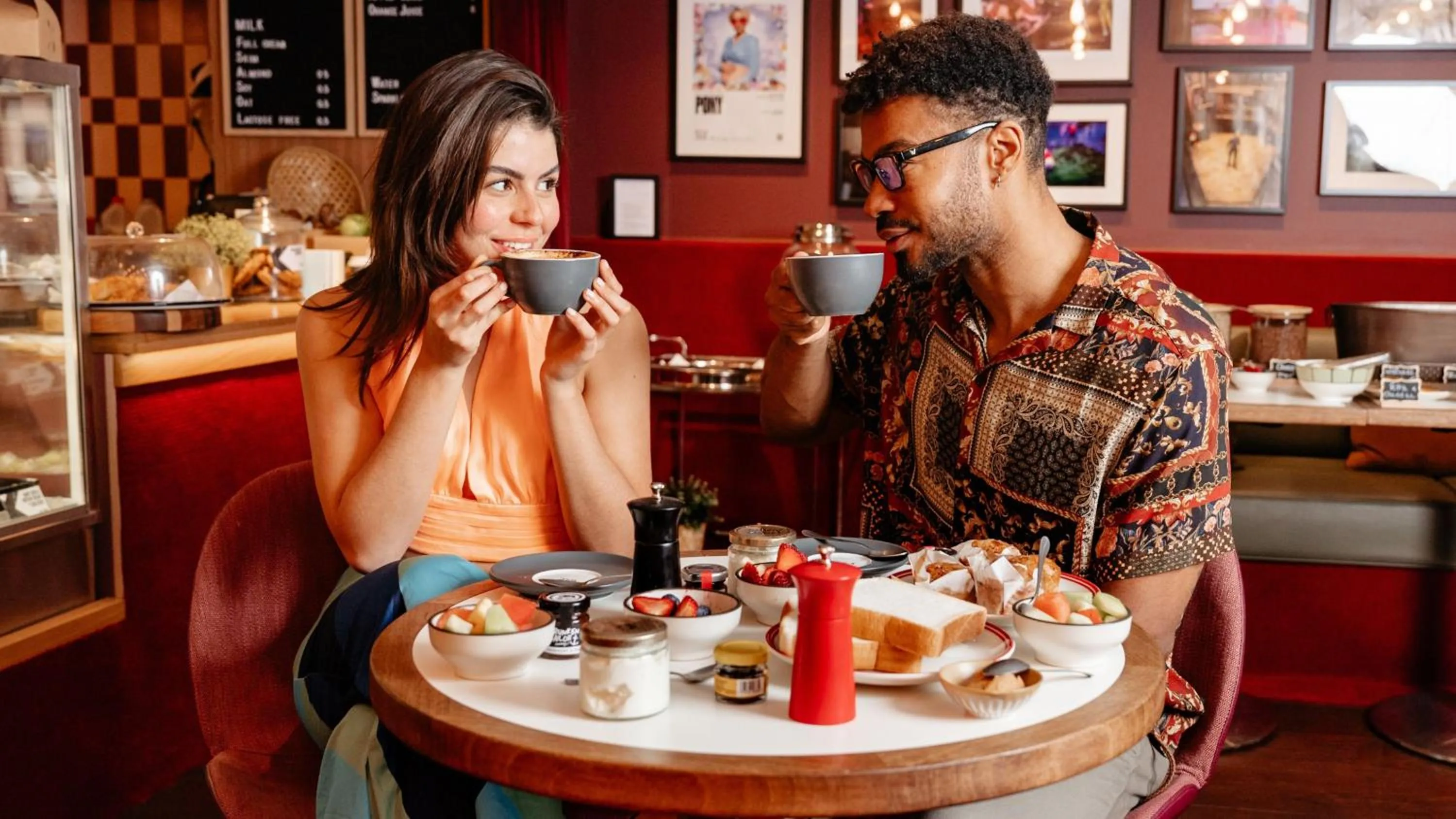 Restaurant/places to eat in Hotel Indigo Sydney Potts Point by IHG