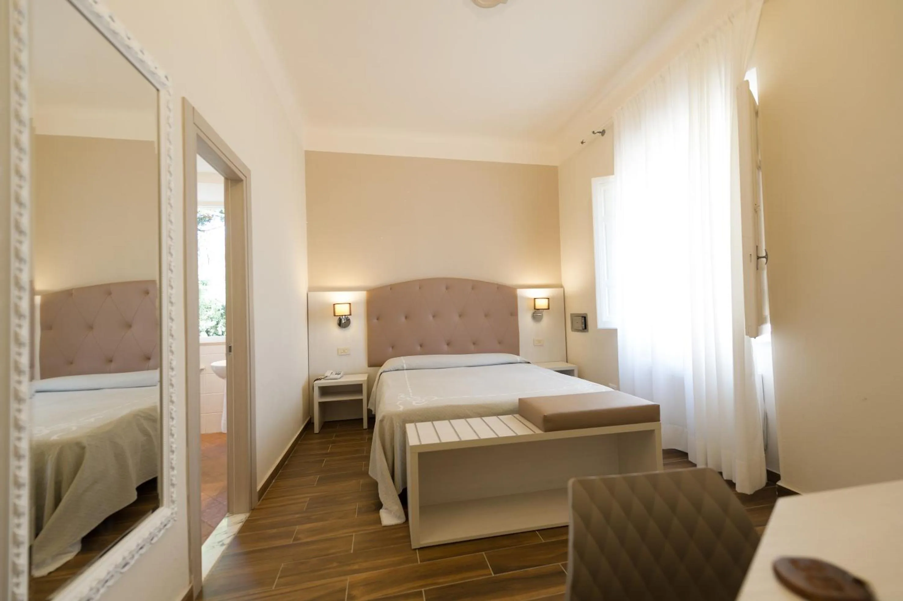 Bed in Albergo Battelli Only Adults