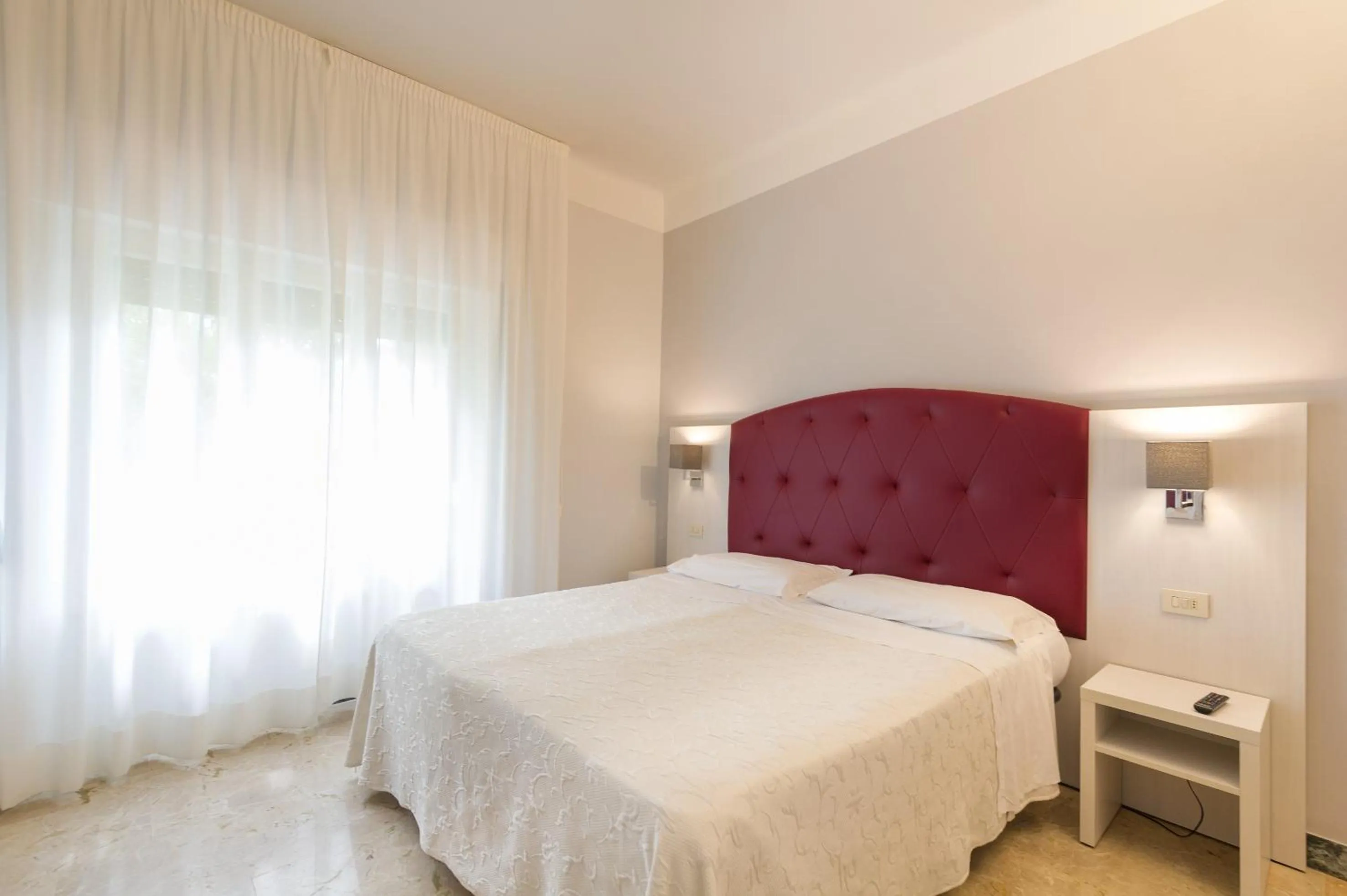 Bedroom, Bed in Albergo Battelli Only Adults