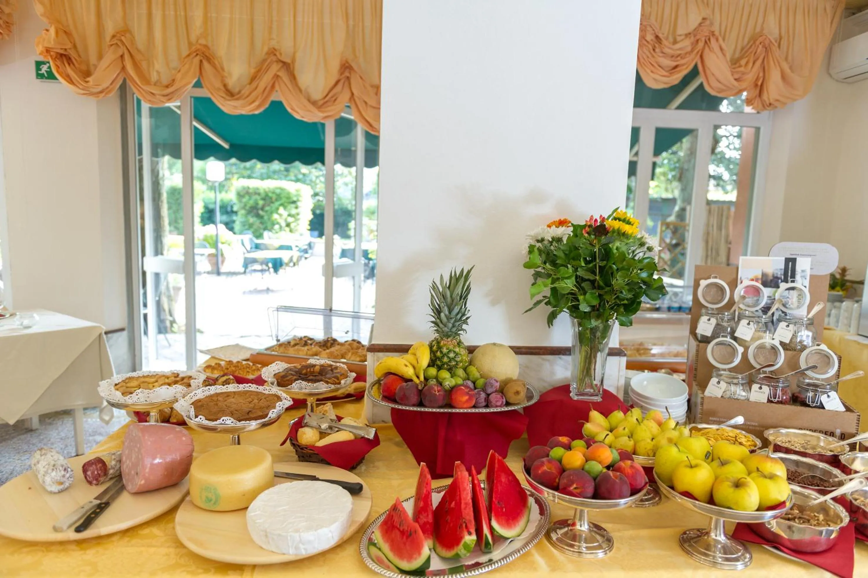 Continental breakfast in Albergo Battelli Only Adults